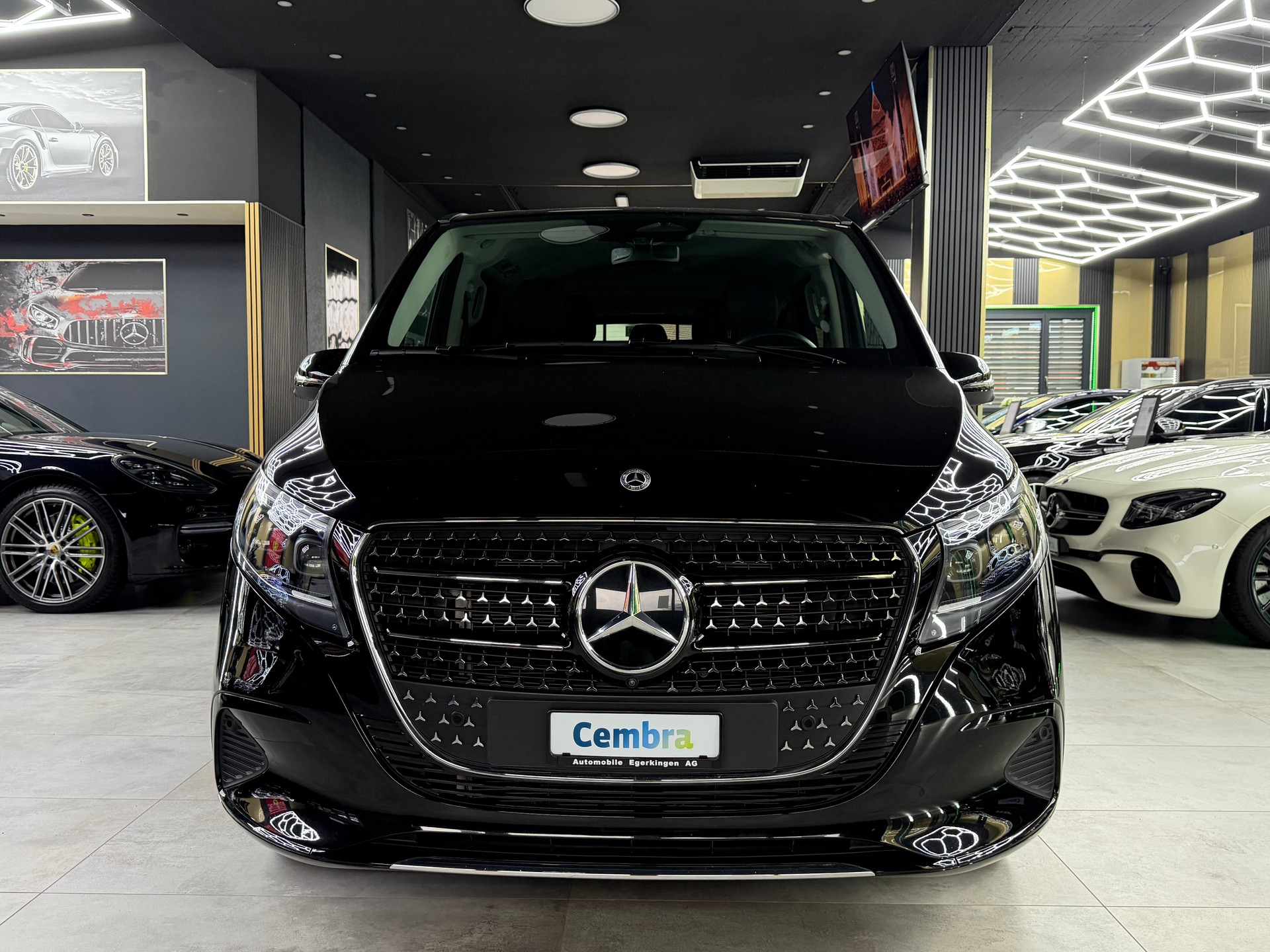 MERCEDES-BENZ V 250 d lang Avantgarde 4Matic G-Tronic-image-1
