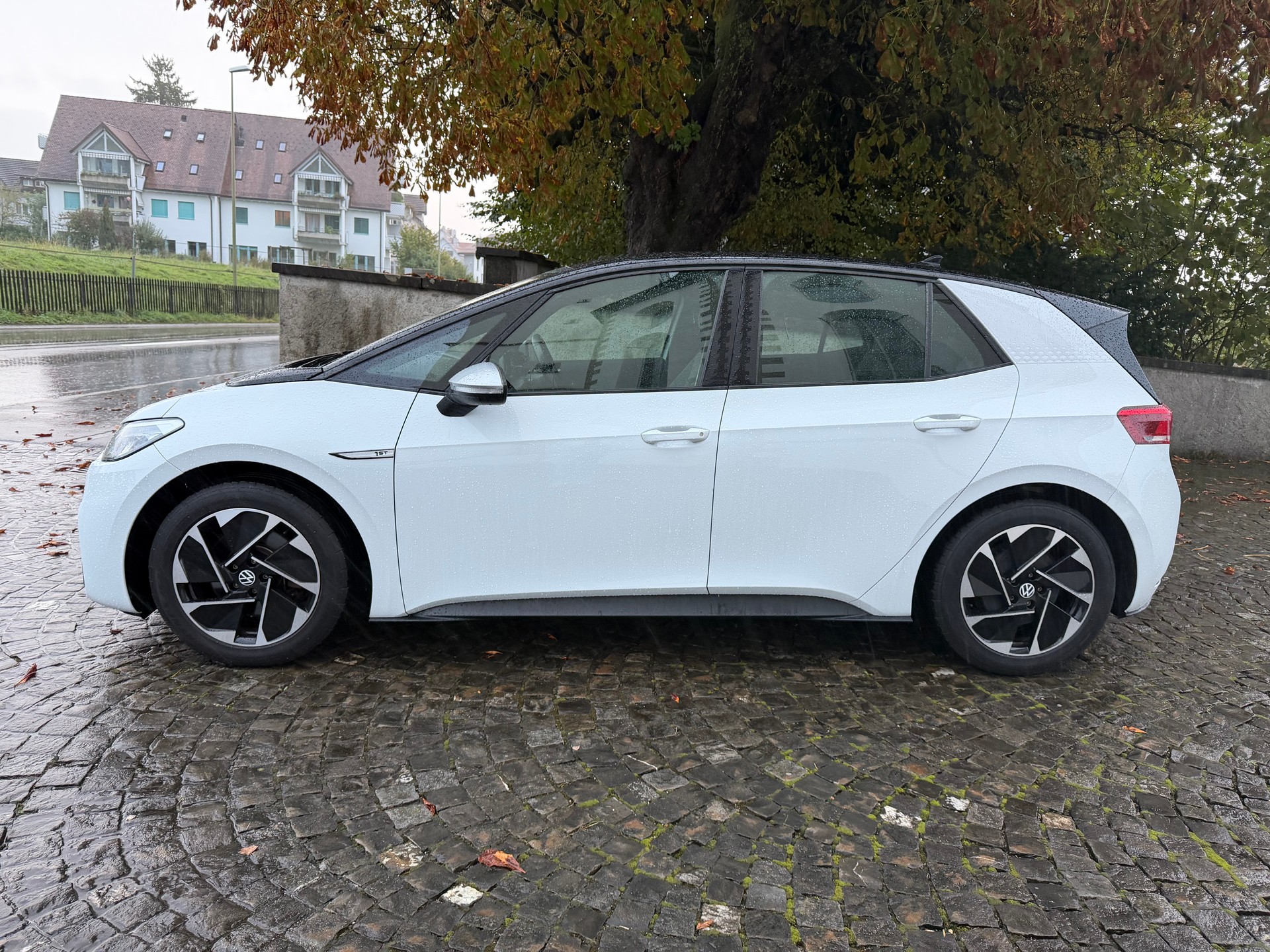VW ID.3 Pro Performance 58 kWh / CH-Fahrz. / Frisch ab MFK / Service gepflegt / 96 Mon. Werksgarantie /LED/Apple CarPlay/IQ Drive-image-7
