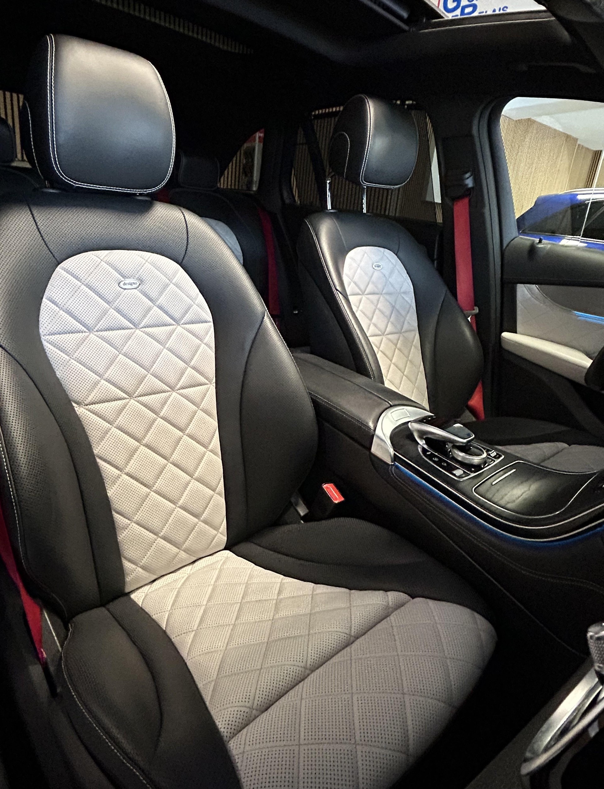 MERCEDES-BENZ GLC 43 AMG 4m-image-18