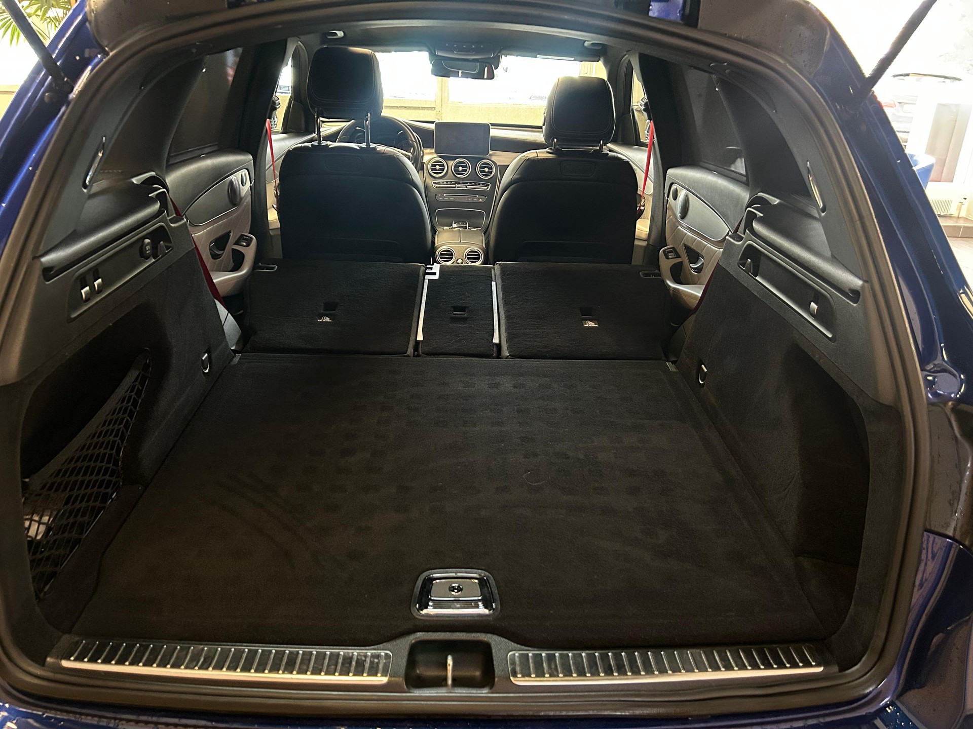 MERCEDES-BENZ GLC 43 AMG 4m-image-24
