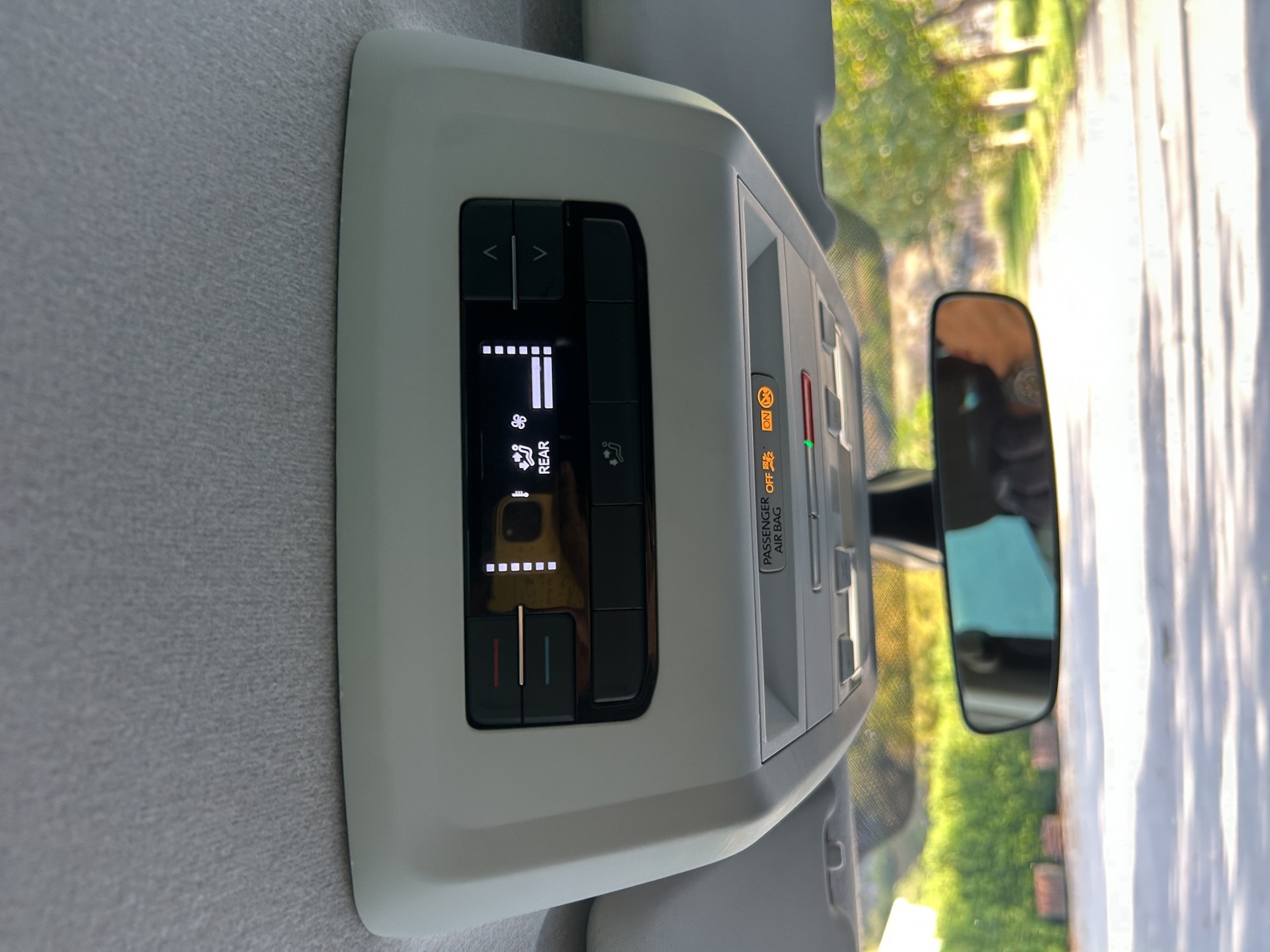 VW T6.1 2.0 TDI Entry-image-7