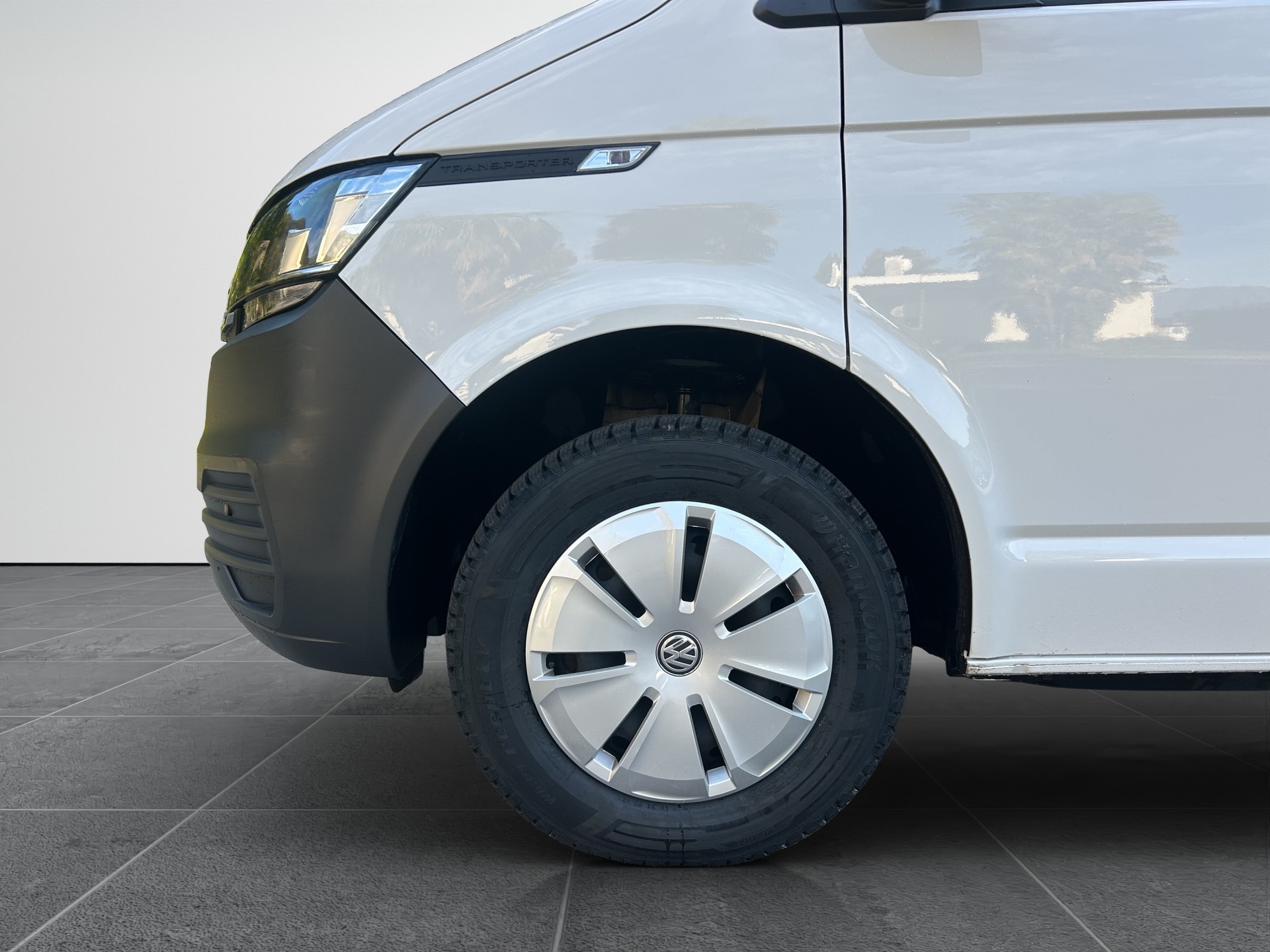 VW T6.1 2.0 TDI Entry-image-6