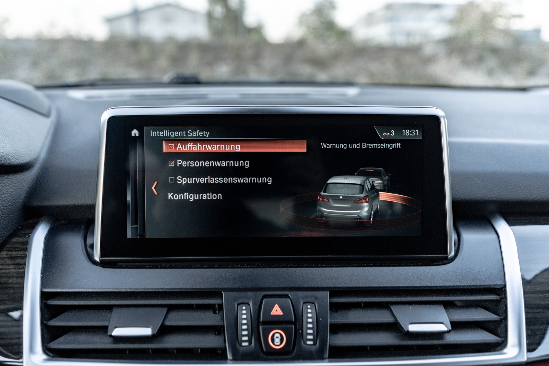 BMW 220i Active Tourer DKG Luxury Line * FRISCH AB SERVICE * TOP AUSSTATTUNG * LEDER *-image-21