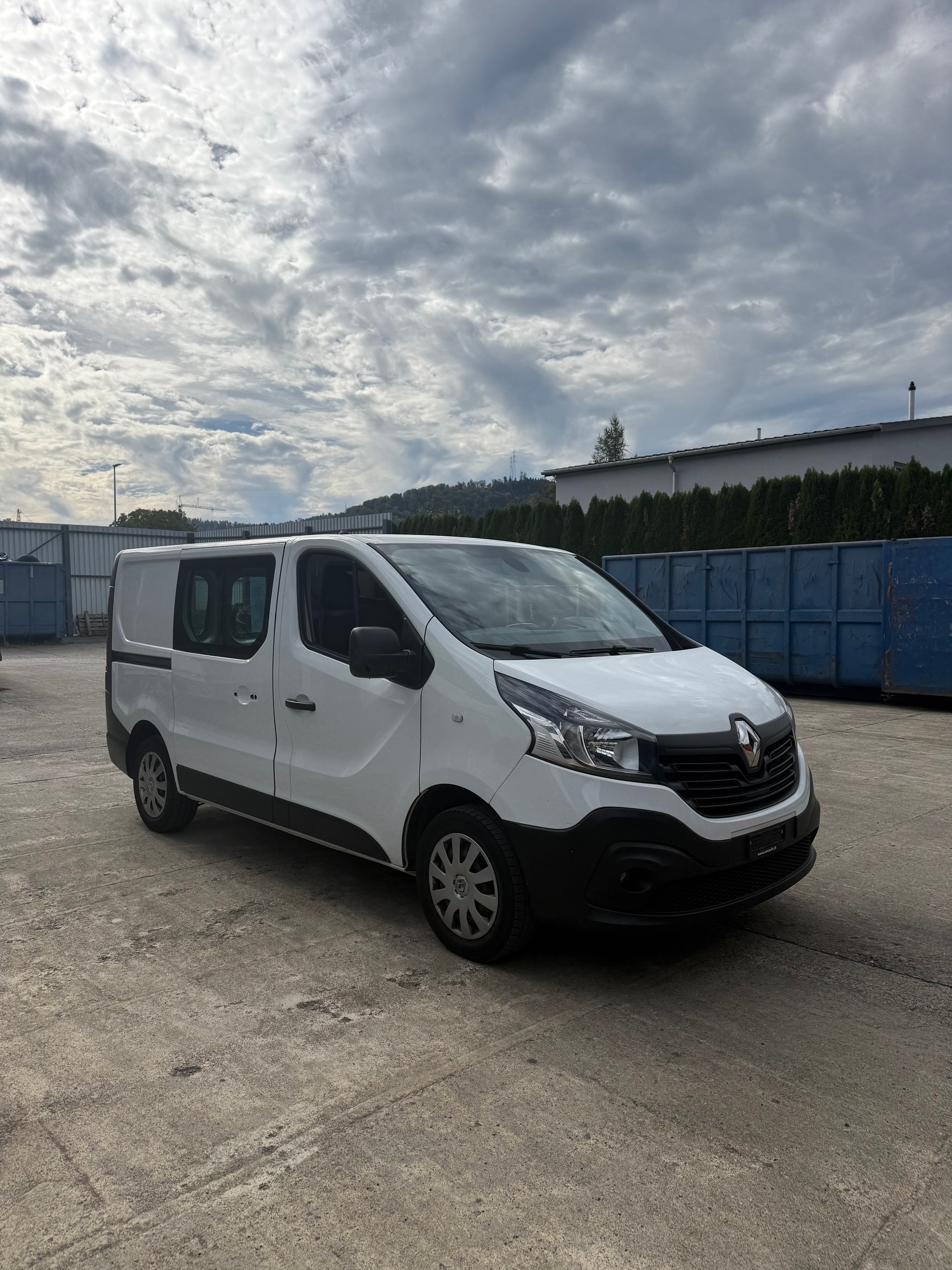 RENAULT Trafic 1.6 dCi 120 2.9t Acces L1H1-image-3
