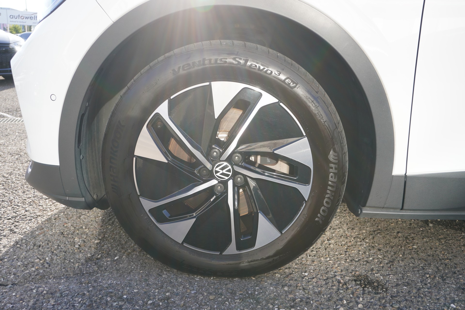 VW ID.4 Pro 77 kWh 4Motion-image-9