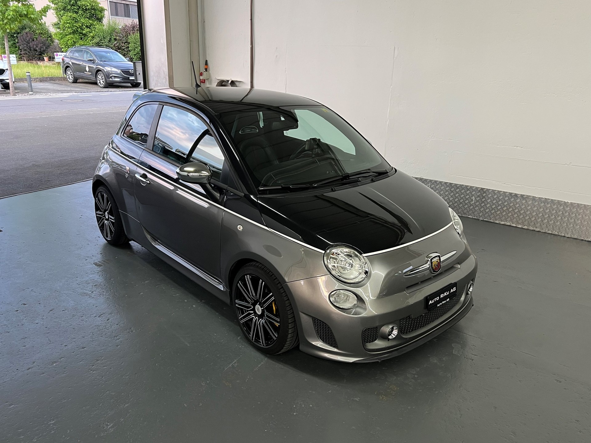 FIAT 595 1.4 16V Turbo Abarth Turismo-image-0