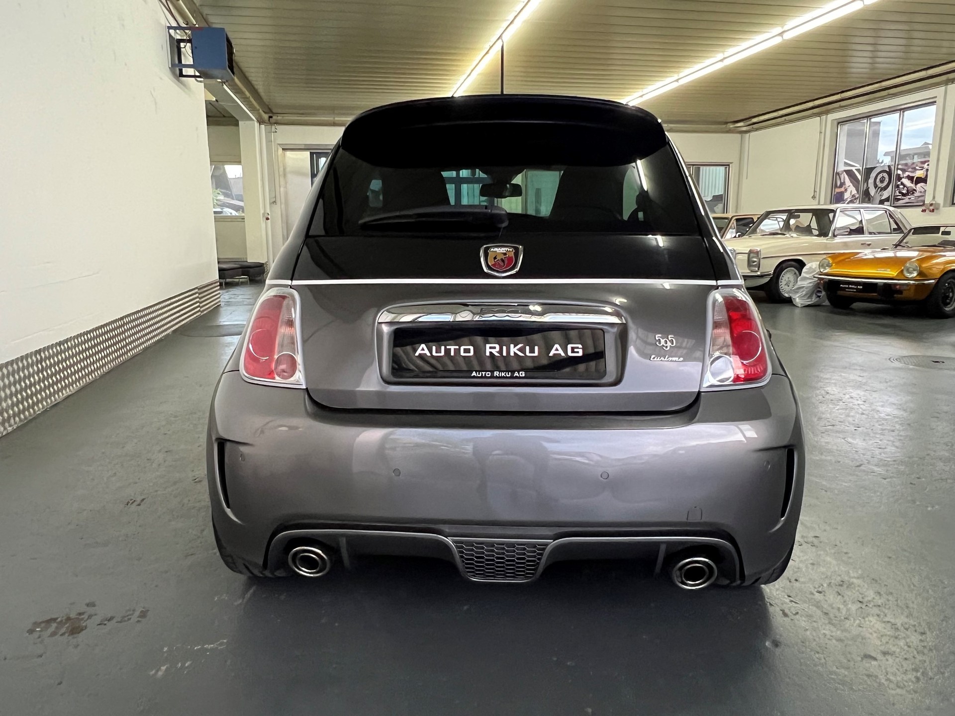 FIAT 595 1.4 16V Turbo Abarth Turismo-image-10