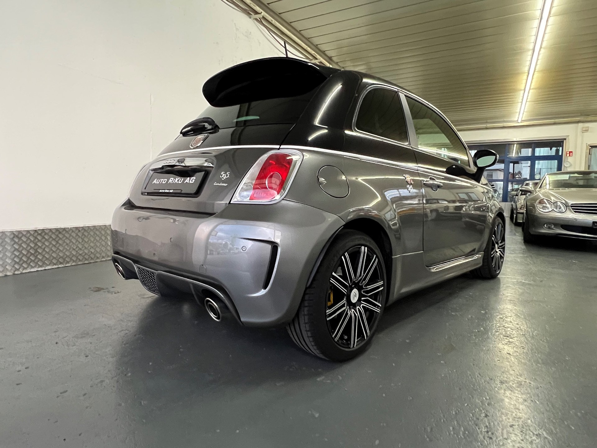 FIAT 595 1.4 16V Turbo Abarth Turismo-image-8