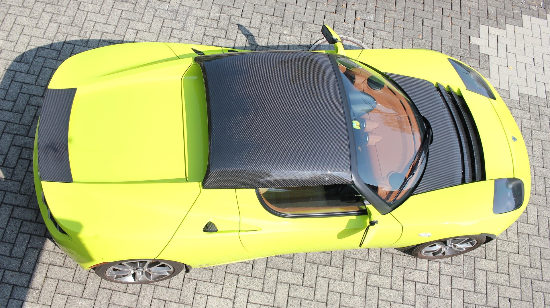 TESLA ROADSTER Sport Signature-Edition-image-5