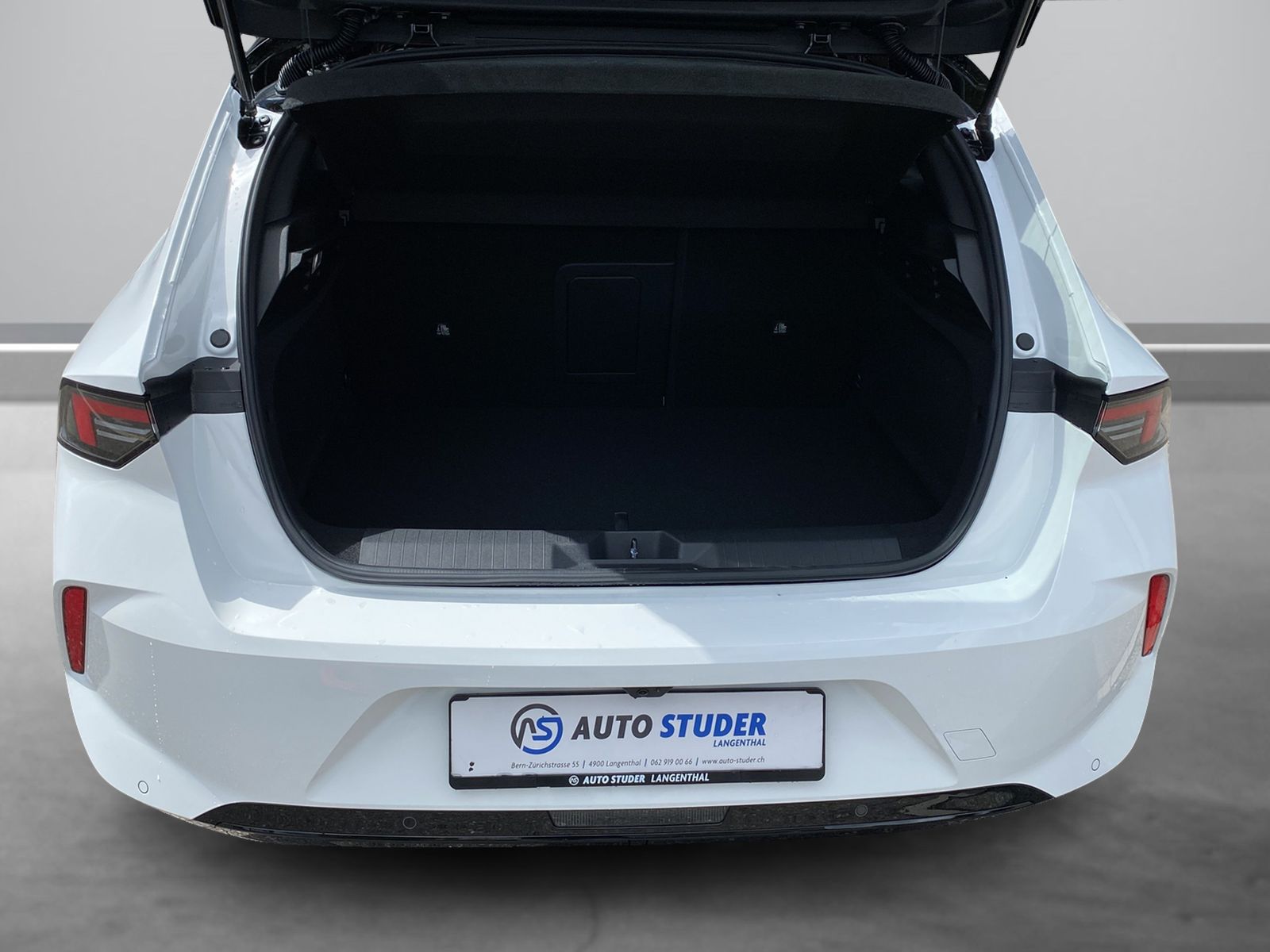 OPEL Astra L 1.6 T PHEV 225 GSe-image-6
