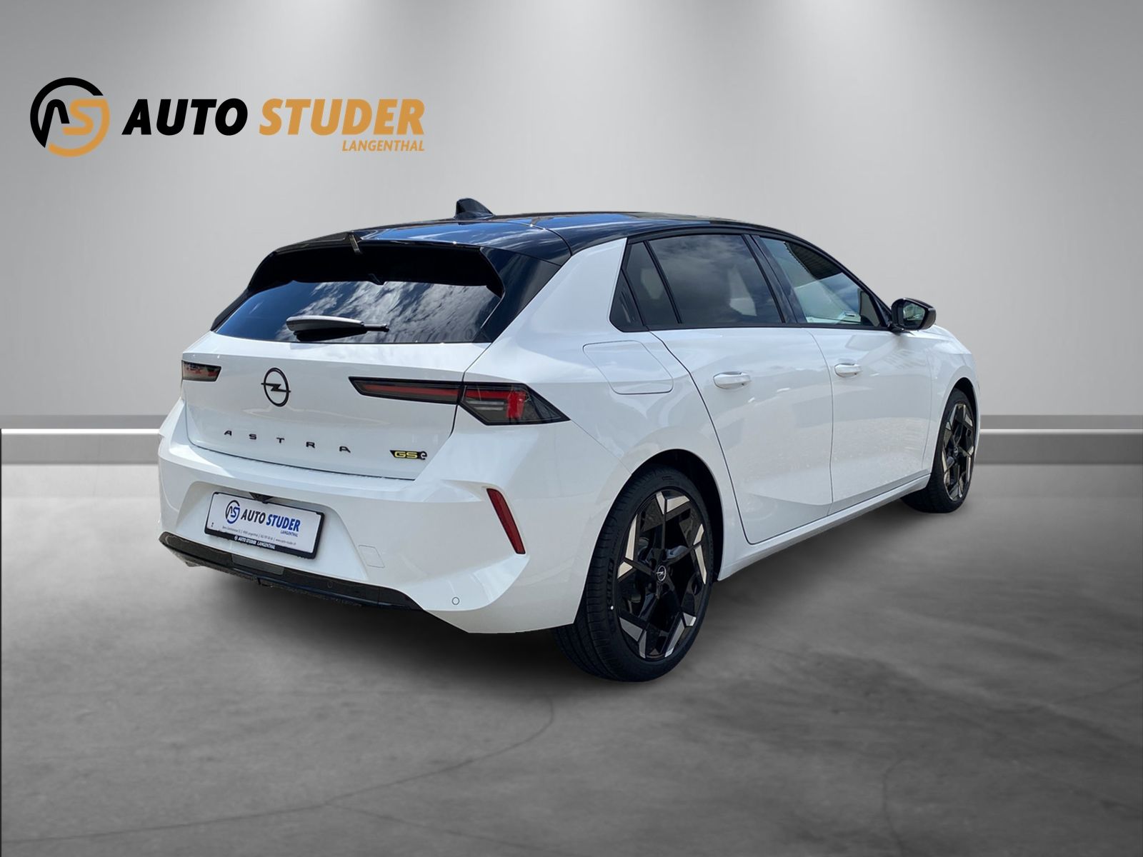 OPEL Astra L 1.6 T PHEV 225 GSe-image-4