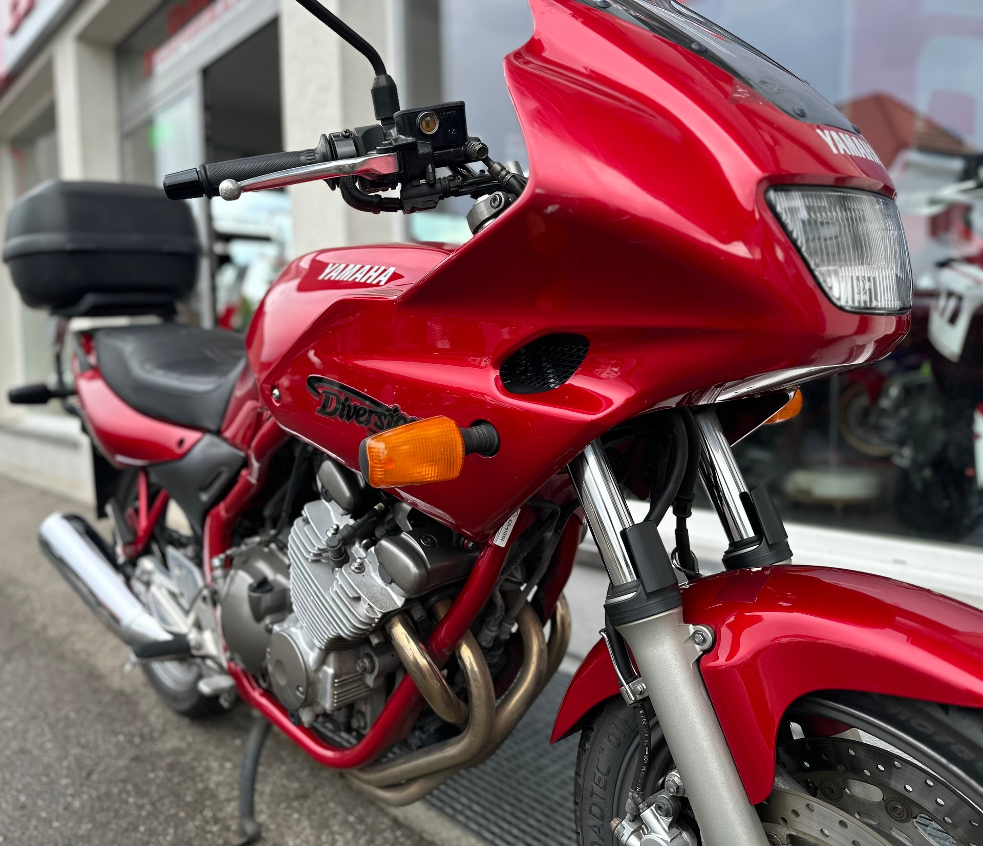 YAMAHA XJ 600 N-image-4