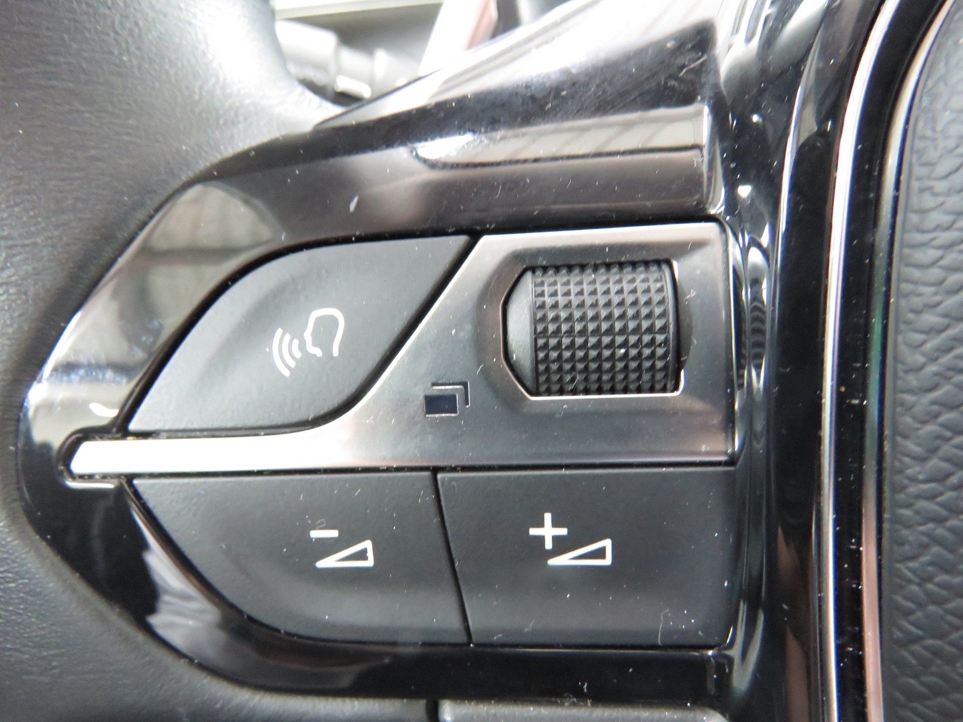 PEUGEOT 508 SW 1.2 Pure Tech Allure Pack EAT8 (Automat)-image-23