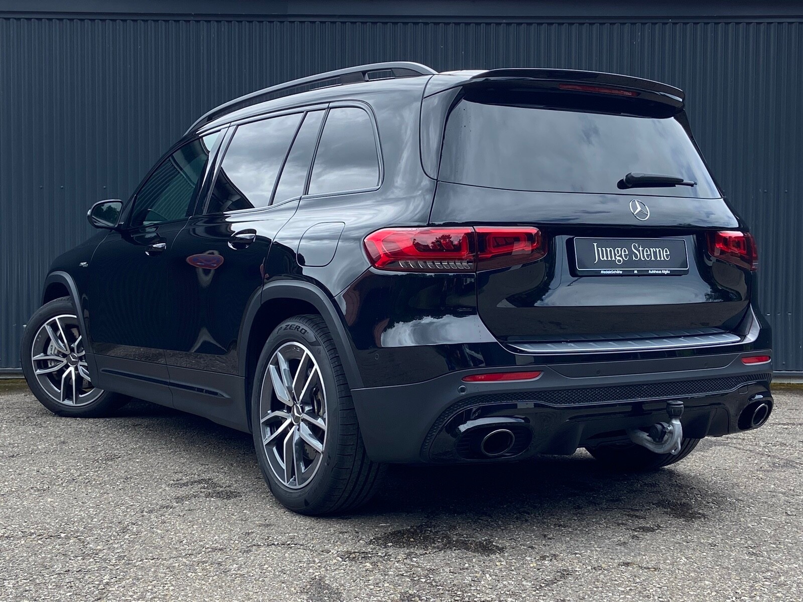 MERCEDES-BENZ GLB 35 AMG 4Matic 8G-Tronic-image-12