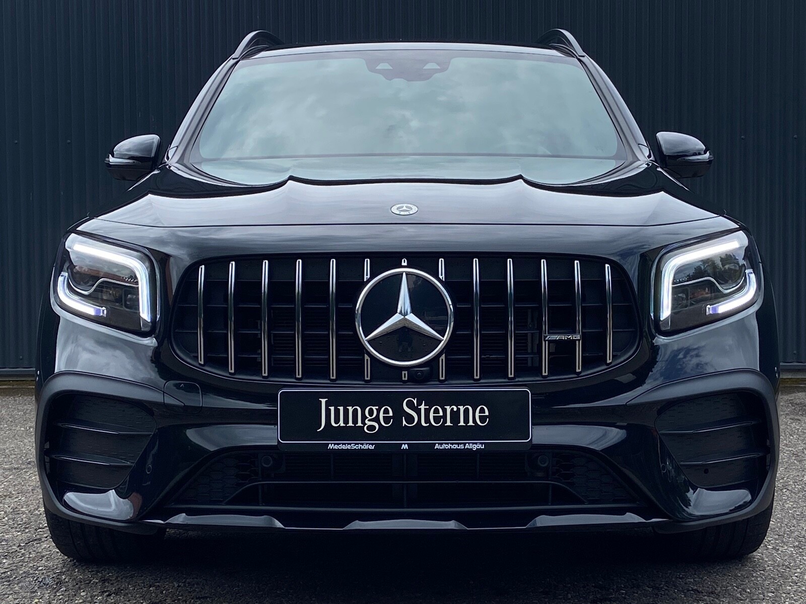 MERCEDES-BENZ GLB 35 AMG 4Matic 8G-Tronic-image-16