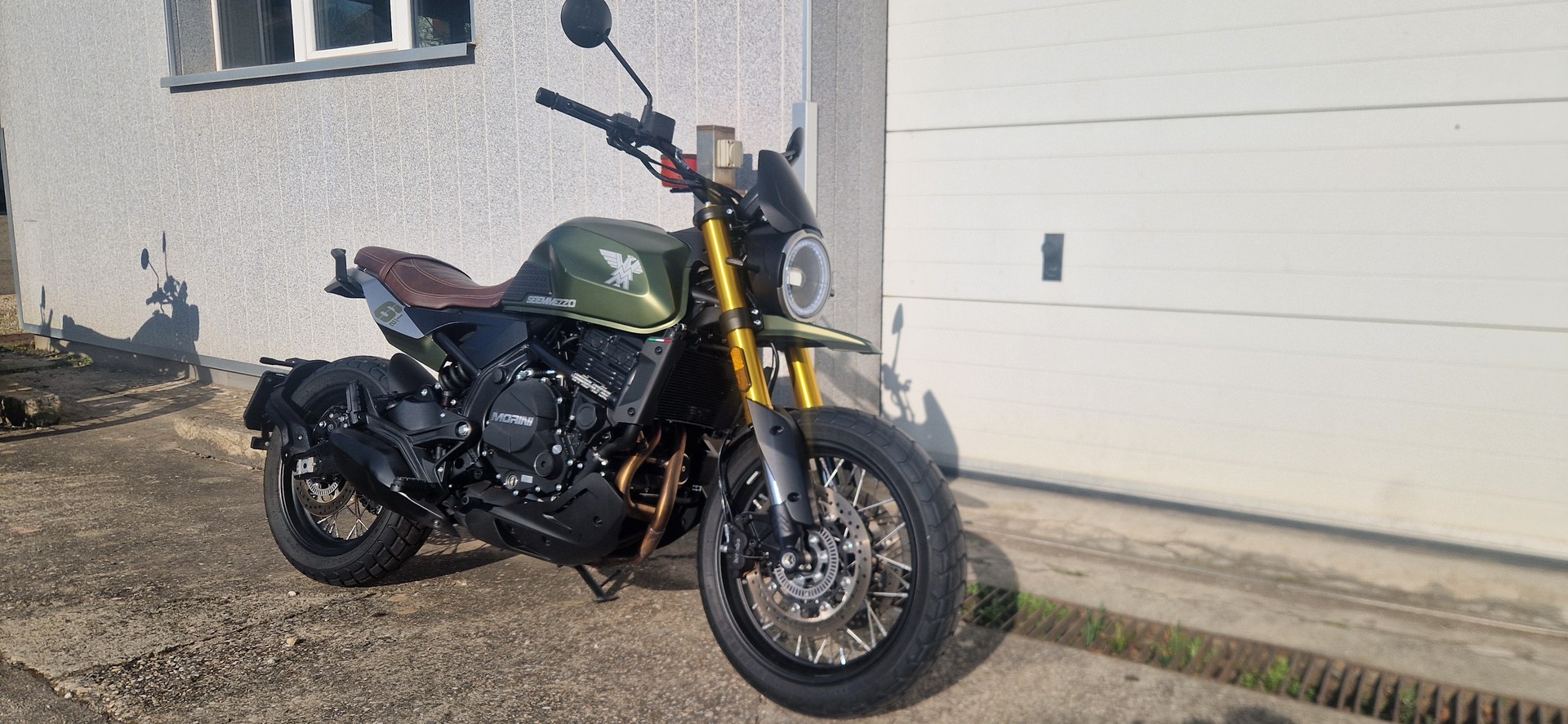 MOTO MORINI Seiemmezzo SCR-image-4
