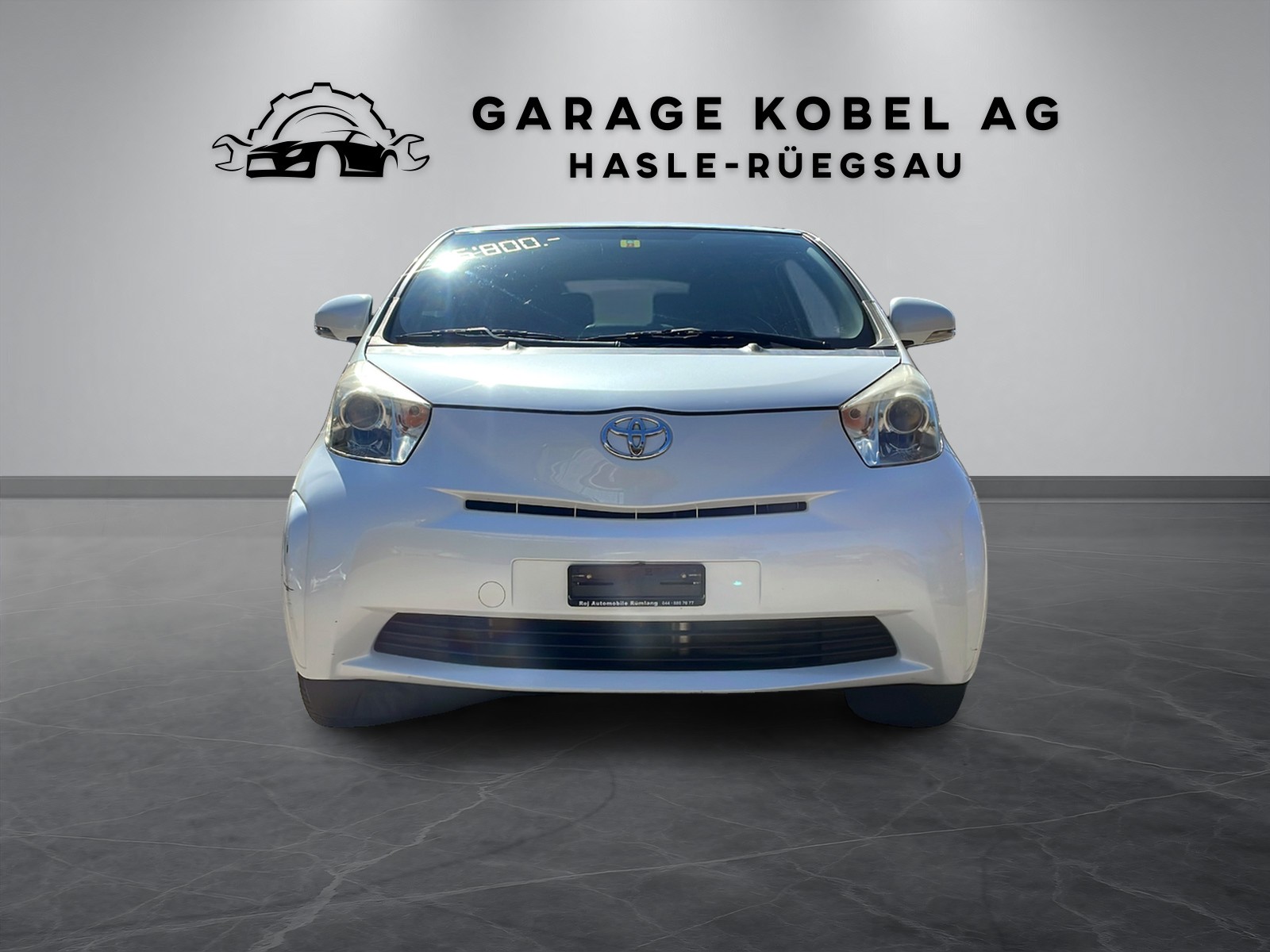 TOYOTA iQ 1.0 VVT-i-image-1
