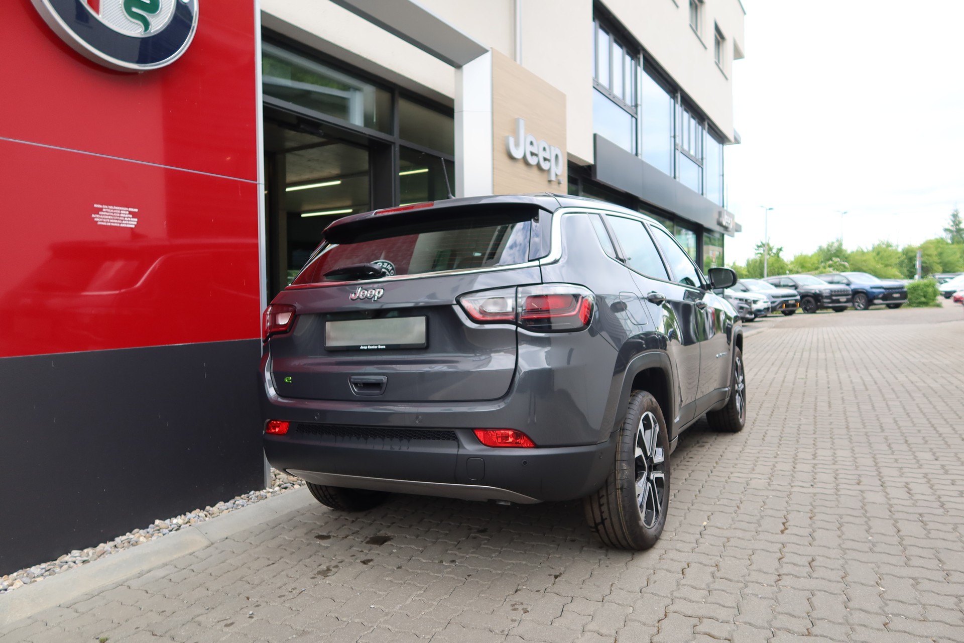 JEEP Compass 4x2 1.5 T Sw.Alt.-image-6