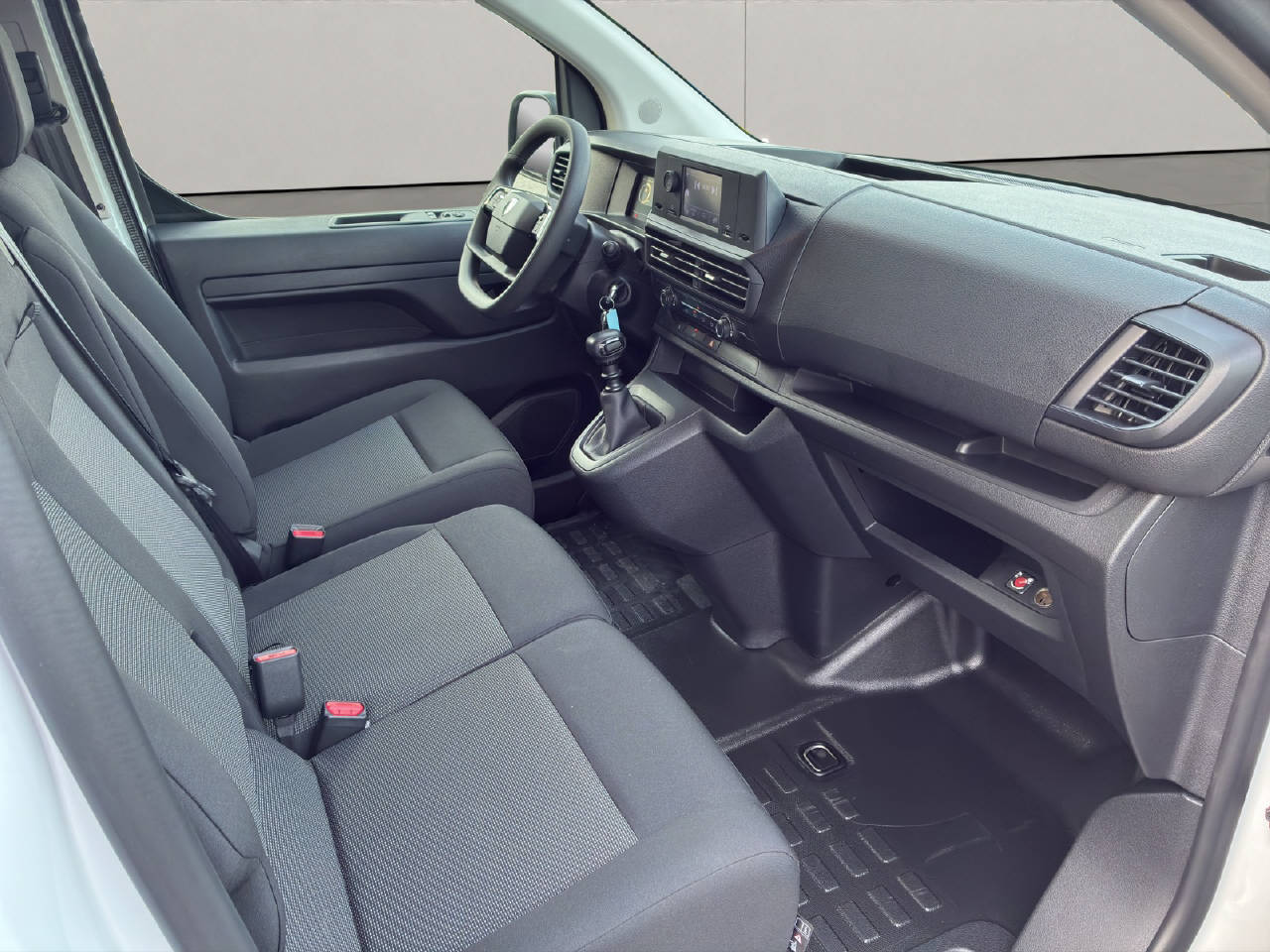 PEUGEOT Expert Kaw. Standard 2.0 BlueHDi 145 PS S/S-image-7