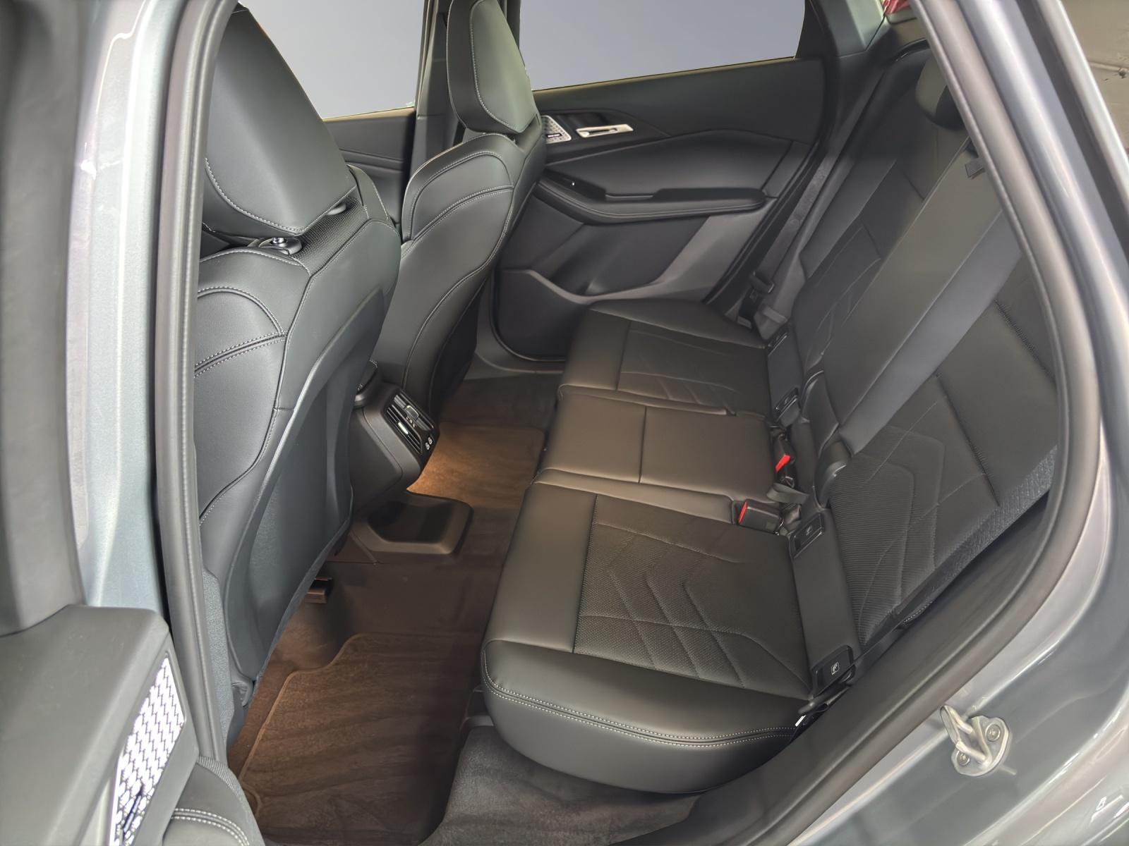 BMW 223i xDrive SDKG Active Tourer-image-6