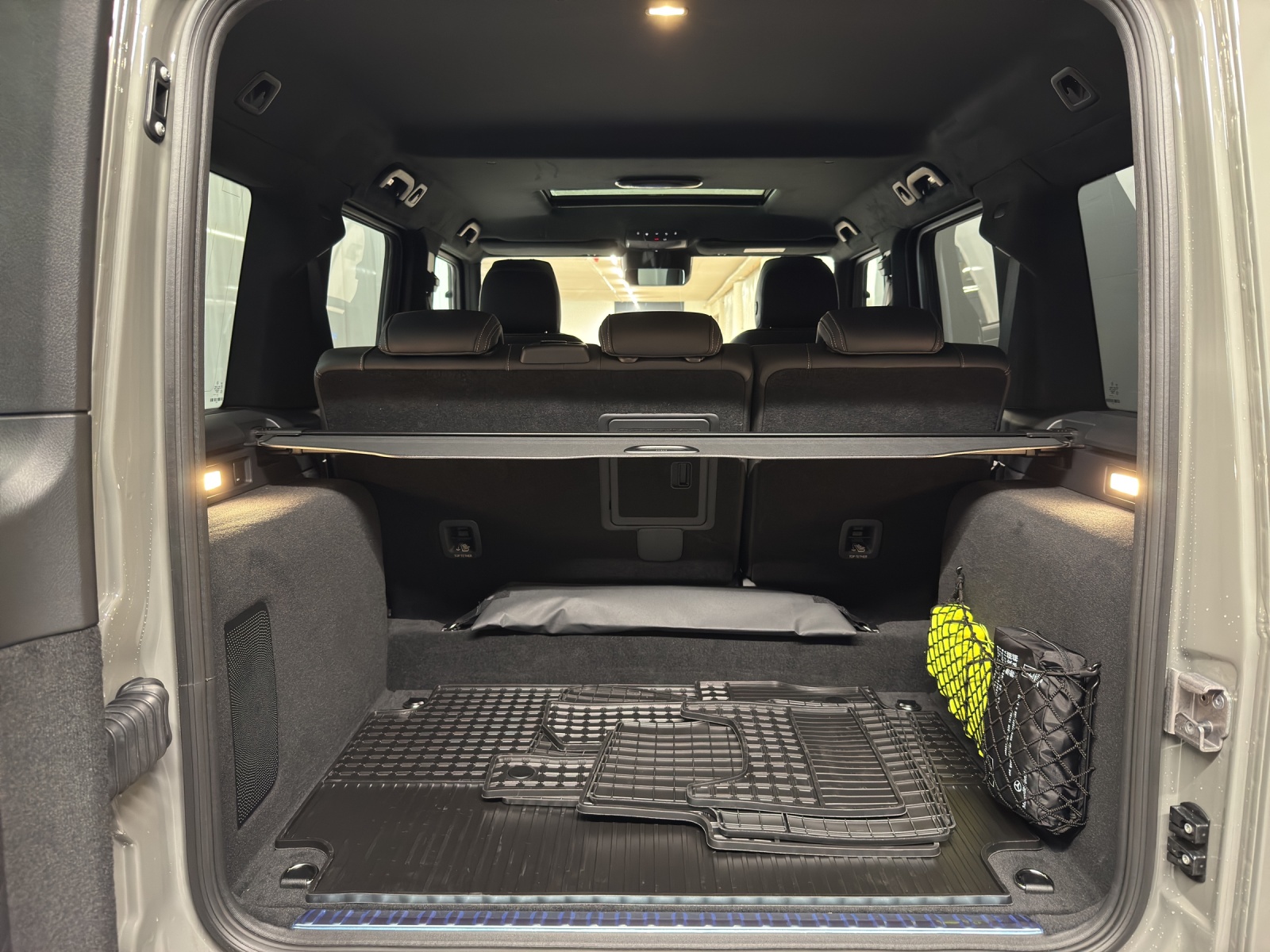 MERCEDES-BENZ G 500-image-10