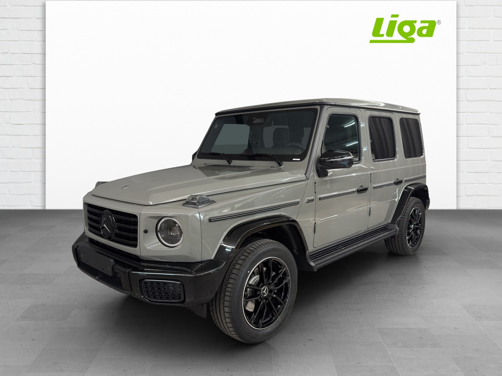 MERCEDES-BENZ G 500-image-1