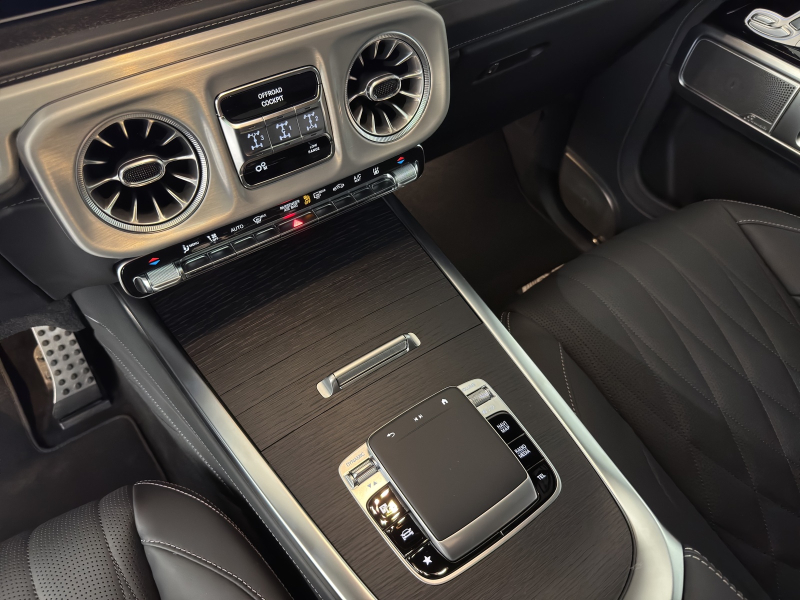 MERCEDES-BENZ G 500-image-14