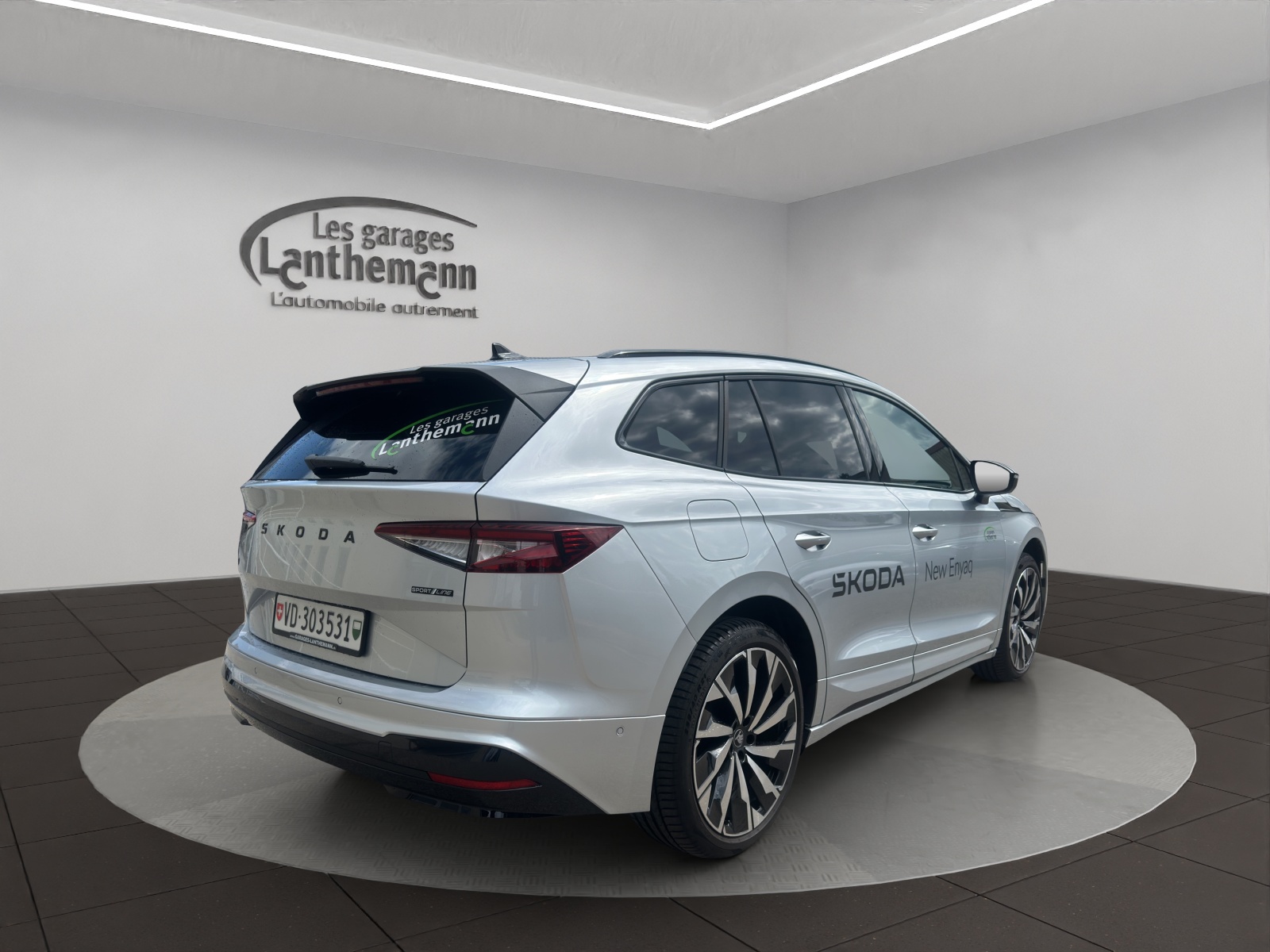 SKODA Enyaq 85x Sportline 4x4-image-4