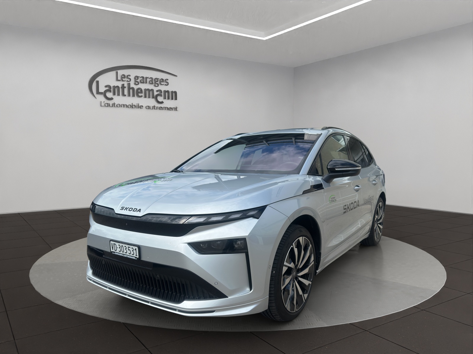 SKODA Enyaq 85x Sportline 4x4-image-0