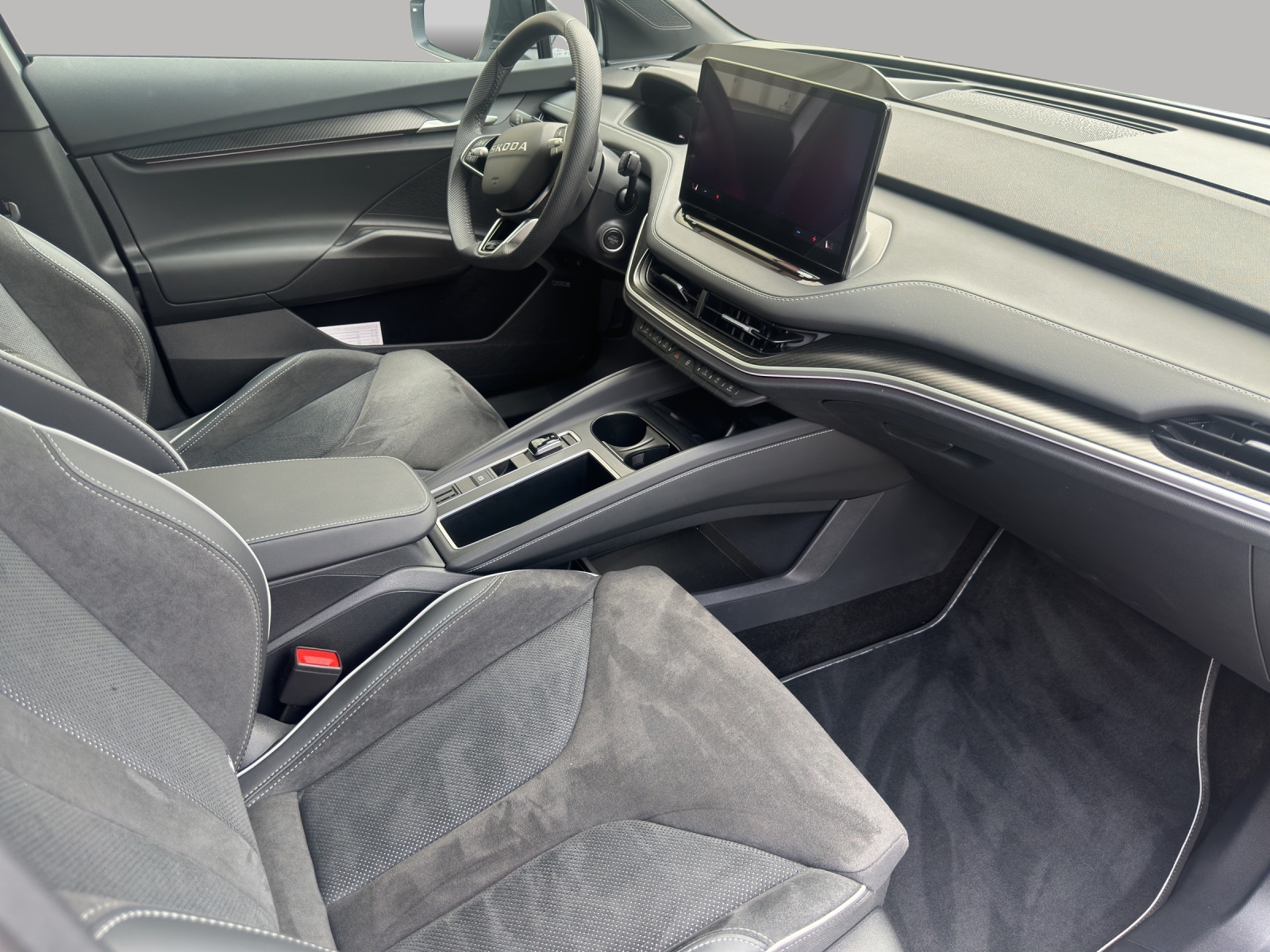 SKODA Enyaq 85x Sportline 4x4-image-17