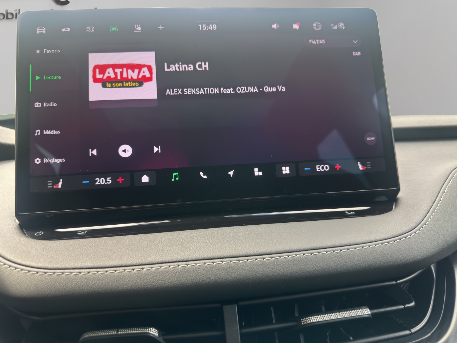 SKODA Enyaq 85x Sportline 4x4-image-12