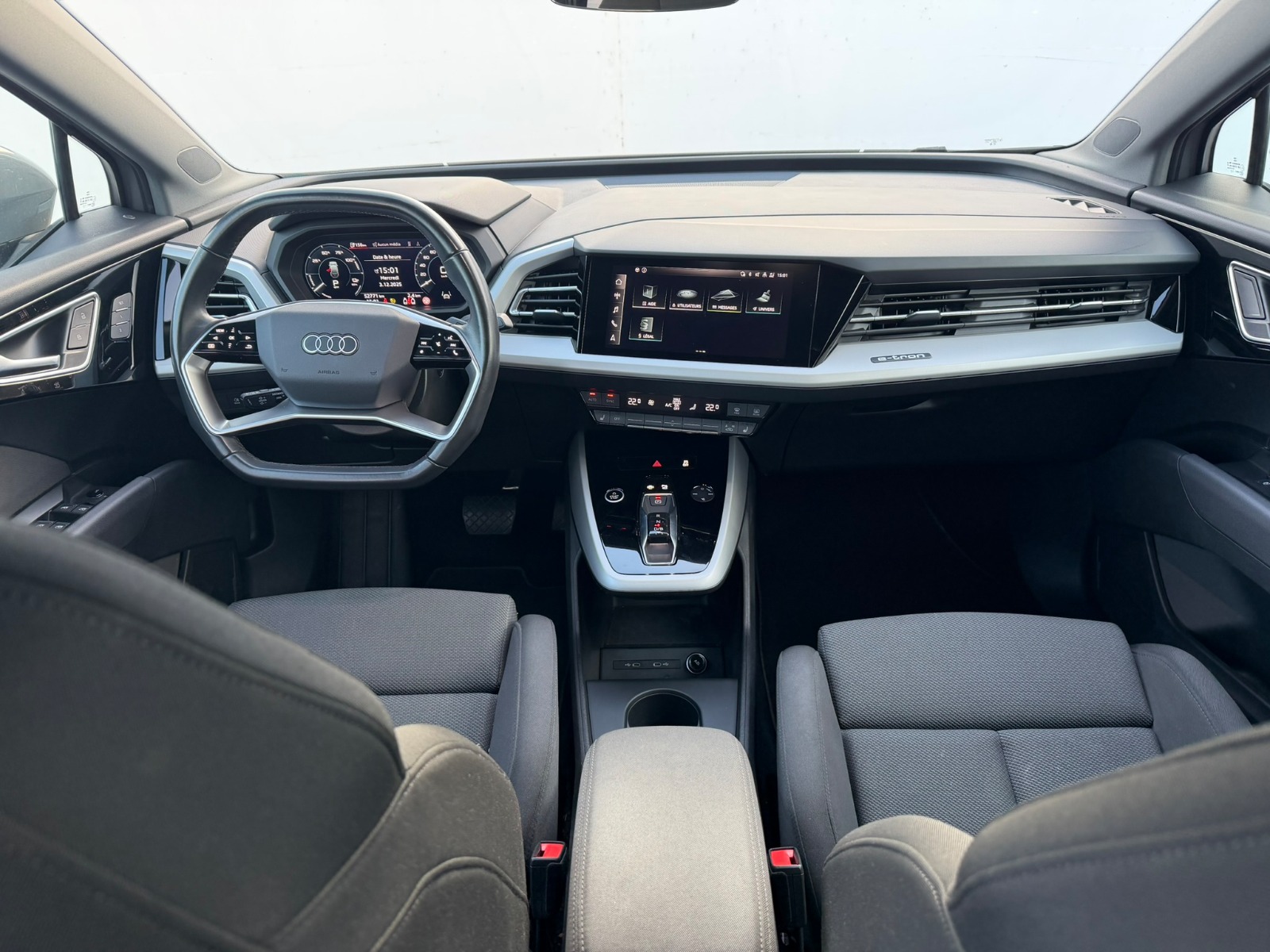 AUDI Q4 e-tron 50 quattro-image-7