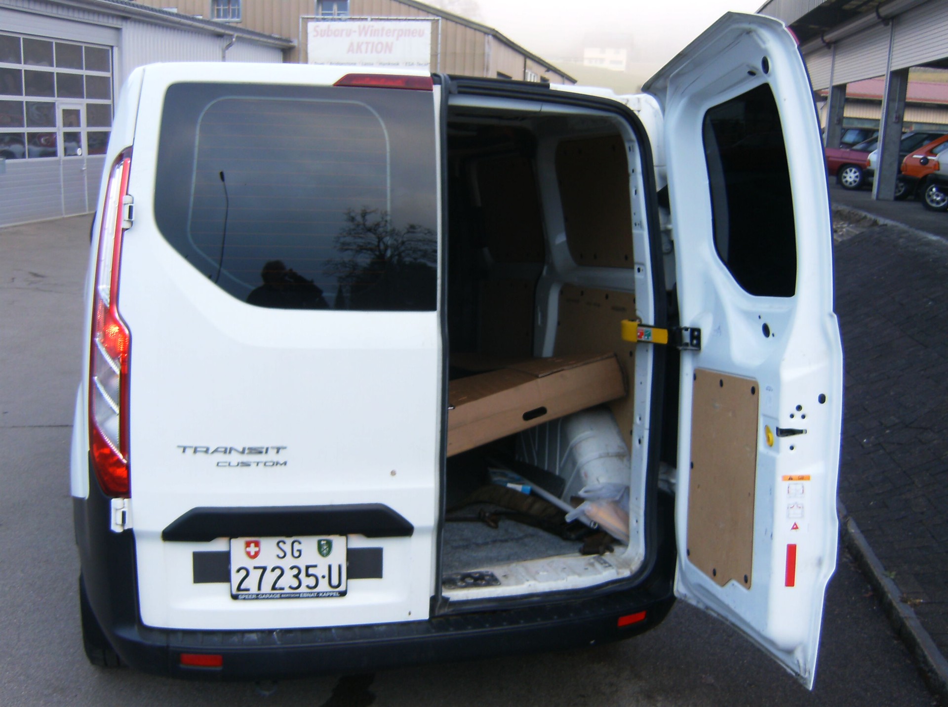 FORD Transit Custom Van 280 L1H1Trend-image-4