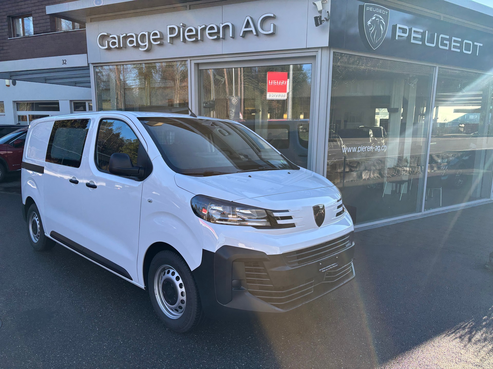 PEUGEOT Expert 2.2 BlueHDi 150 S&S Standard EAT8