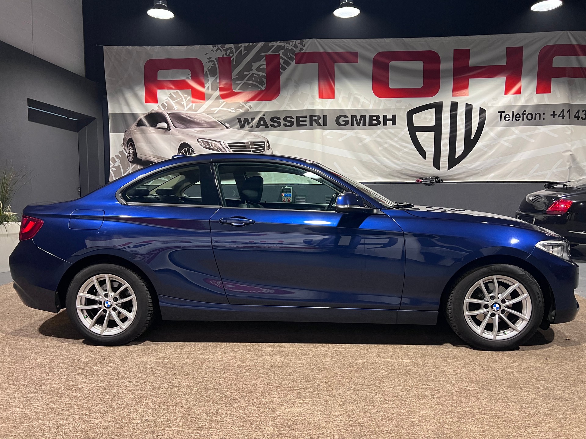 BMW 218i M Sport Steptronic-image-1