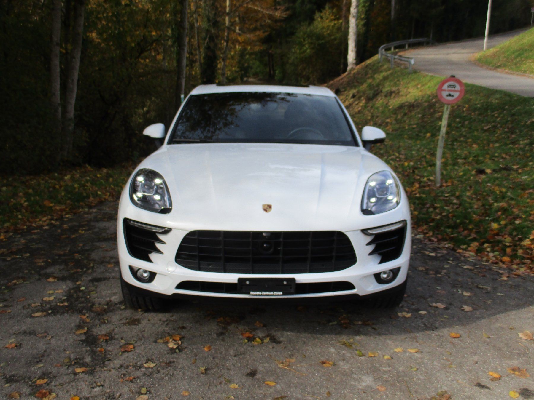 PORSCHE Macan S PDK-image-2