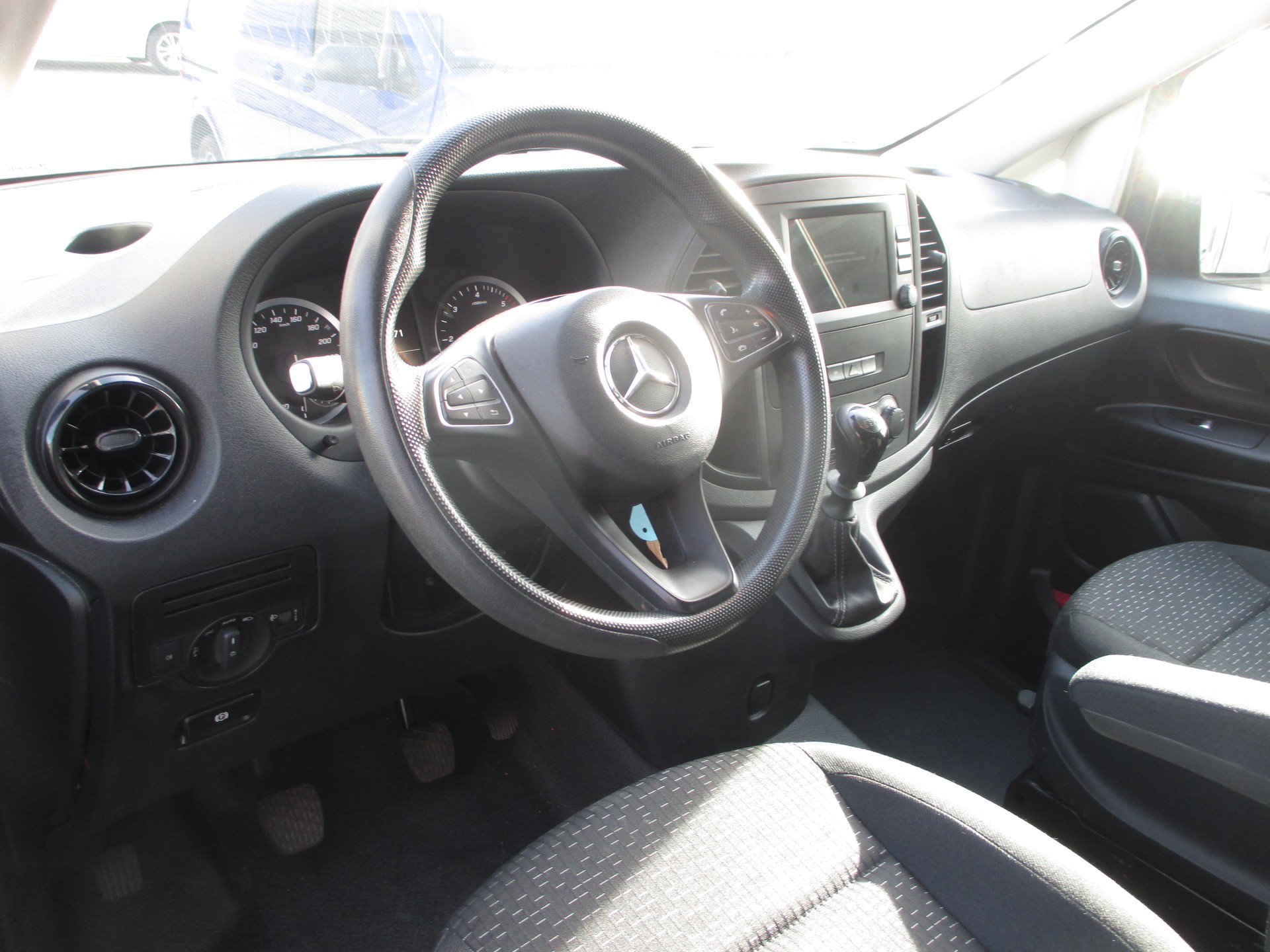 MERCEDES-BENZ Vito 116 CDI Base-image-9
