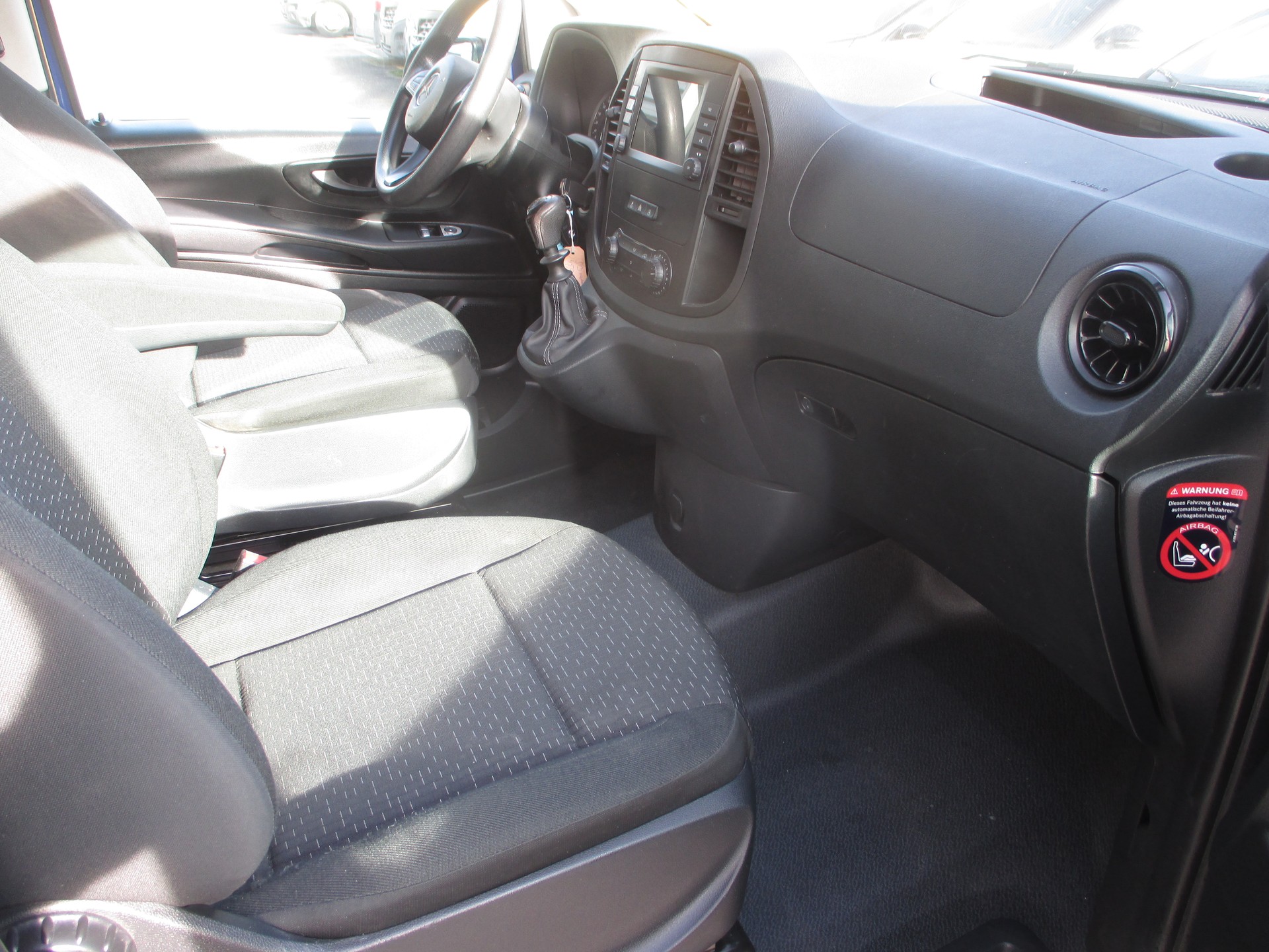 MERCEDES-BENZ Vito 116 CDI Base-image-11