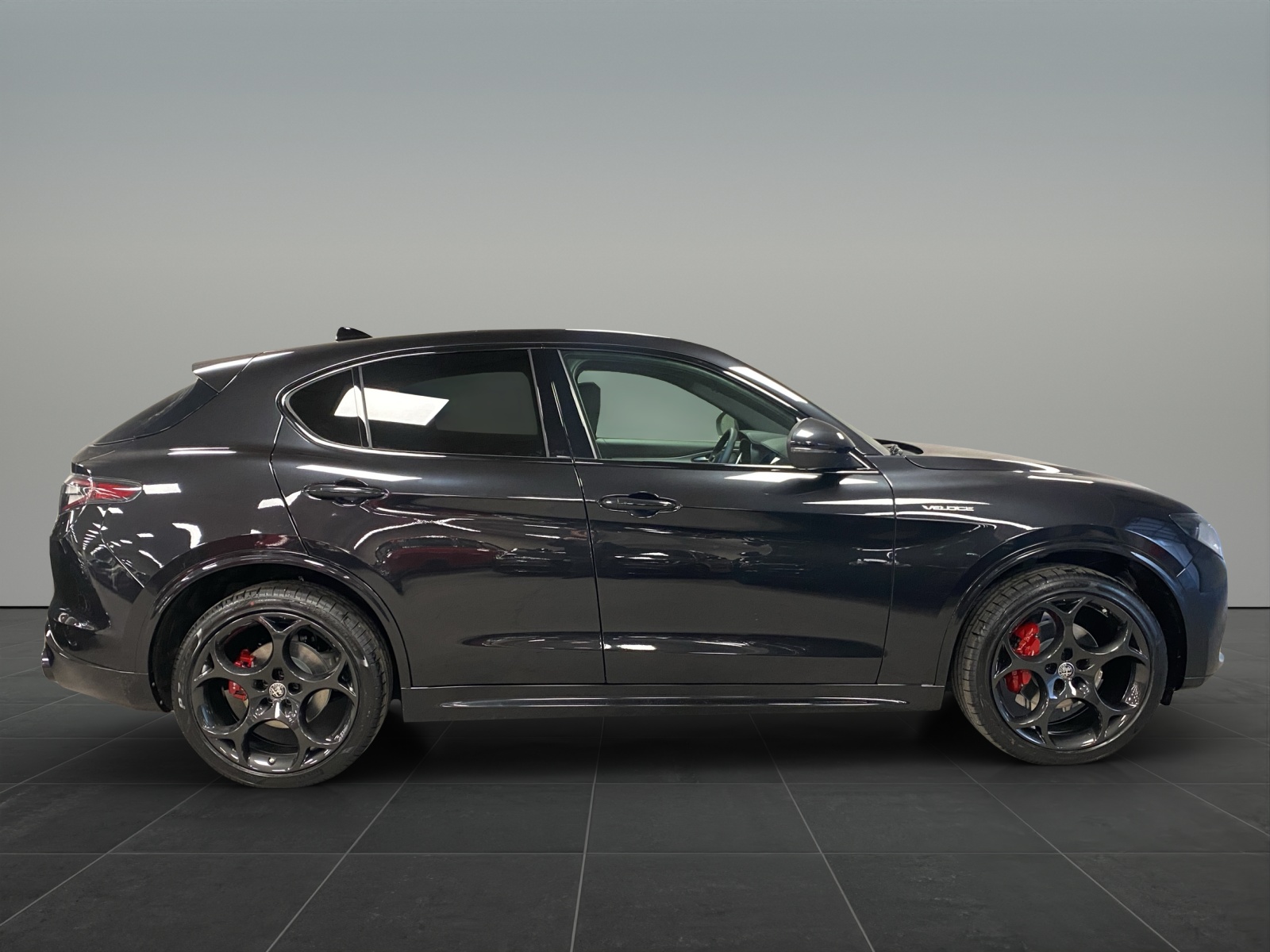 ALFA ROMEO STELVIO 2.0 Q4 280 Veloce P-image-7