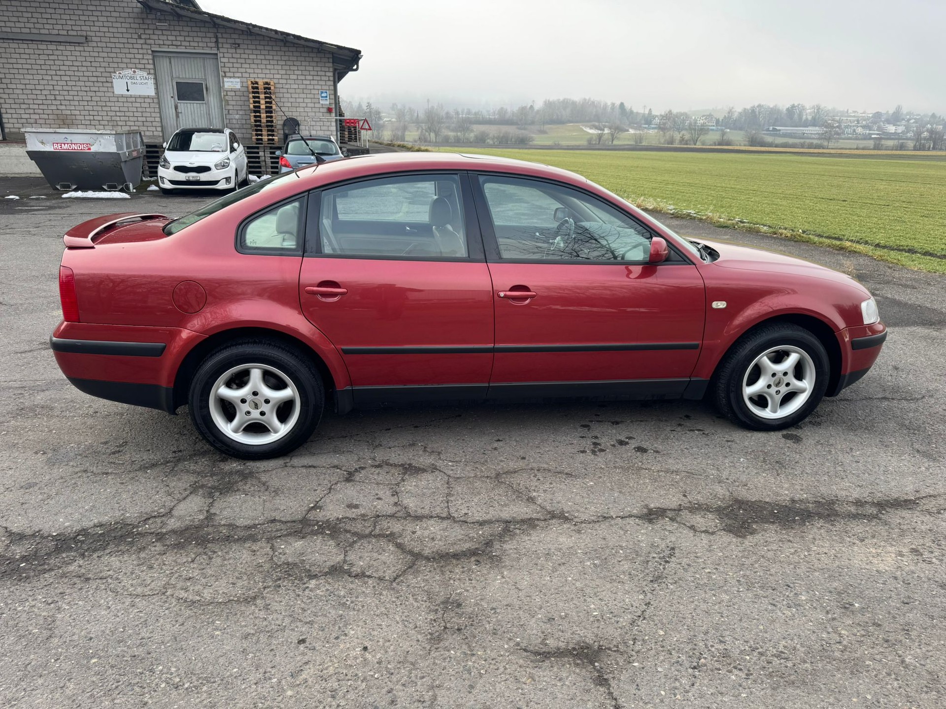 VW Passat 2.3 VR5 Highline-image-8