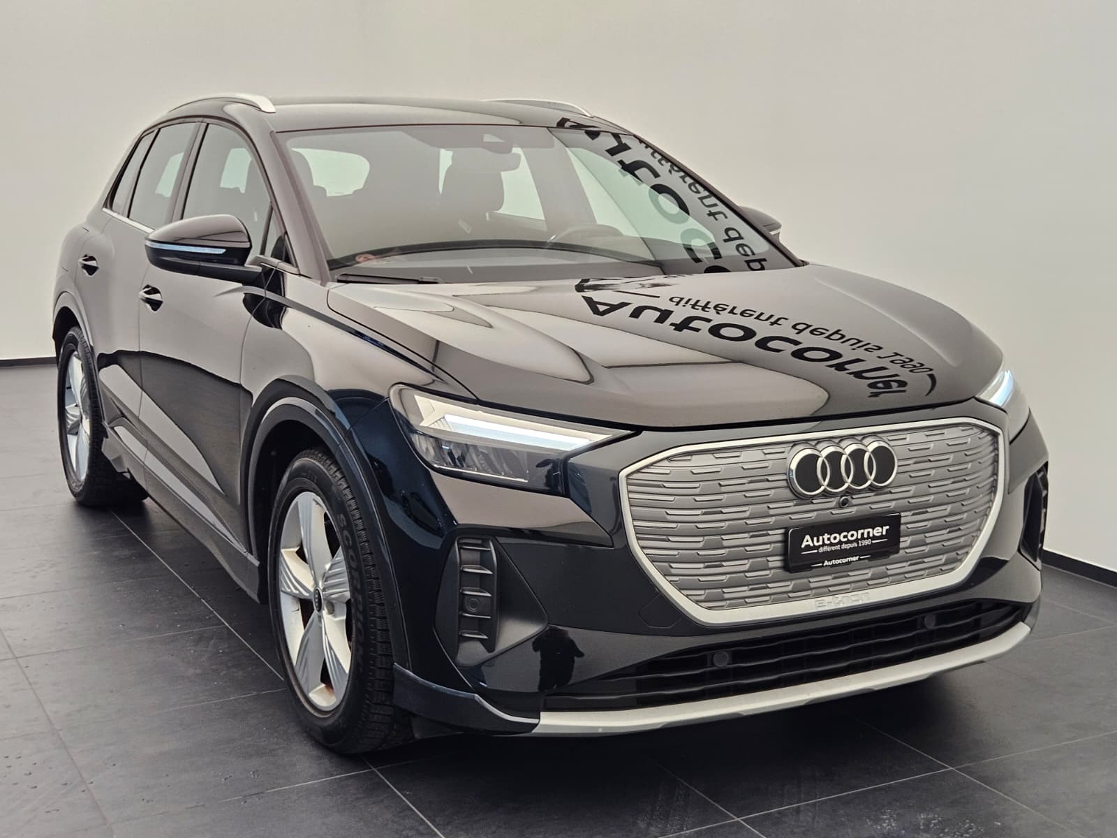 AUDI Q4 e-tron 50 quattro-image-5