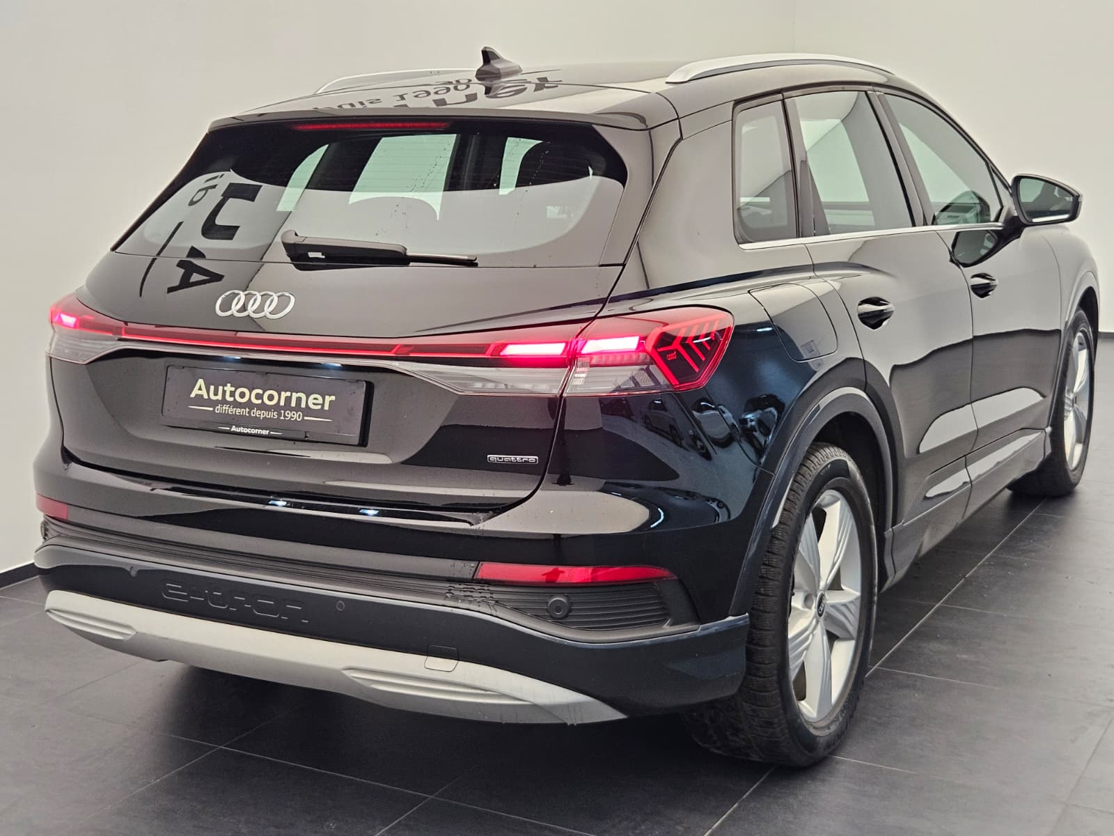 AUDI Q4 e-tron 50 quattro-image-7
