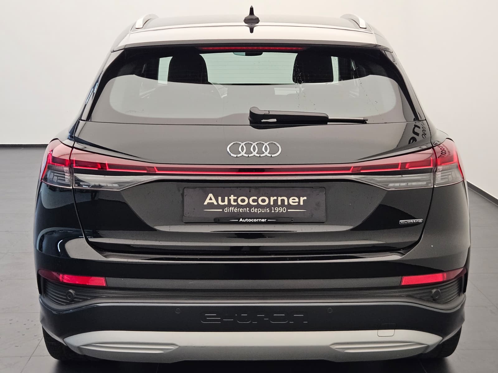 AUDI Q4 e-tron 50 quattro-image-8