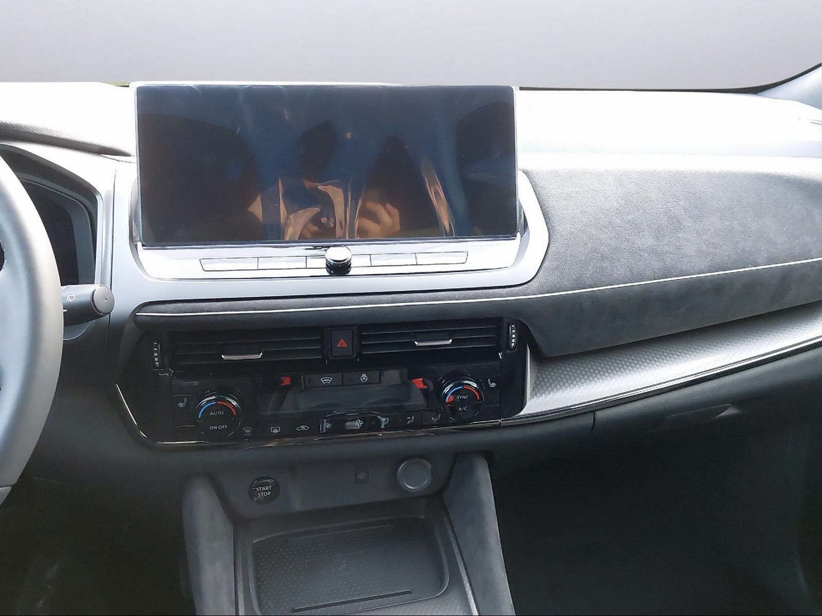 NISSAN Qashqai 1.5 VC-T N-Connecta-image-10