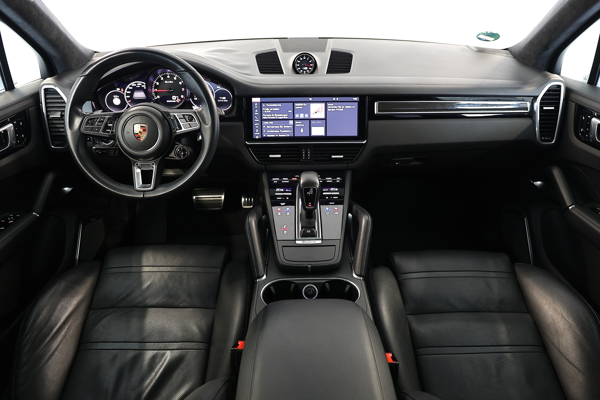 PORSCHE Cayenne Turbo-image-9