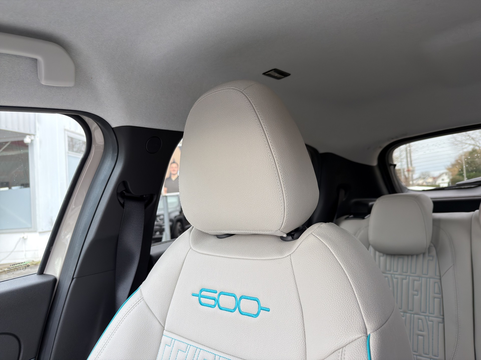 FIAT 600 1.2 Hybrid MHEV La Prima-image-29
