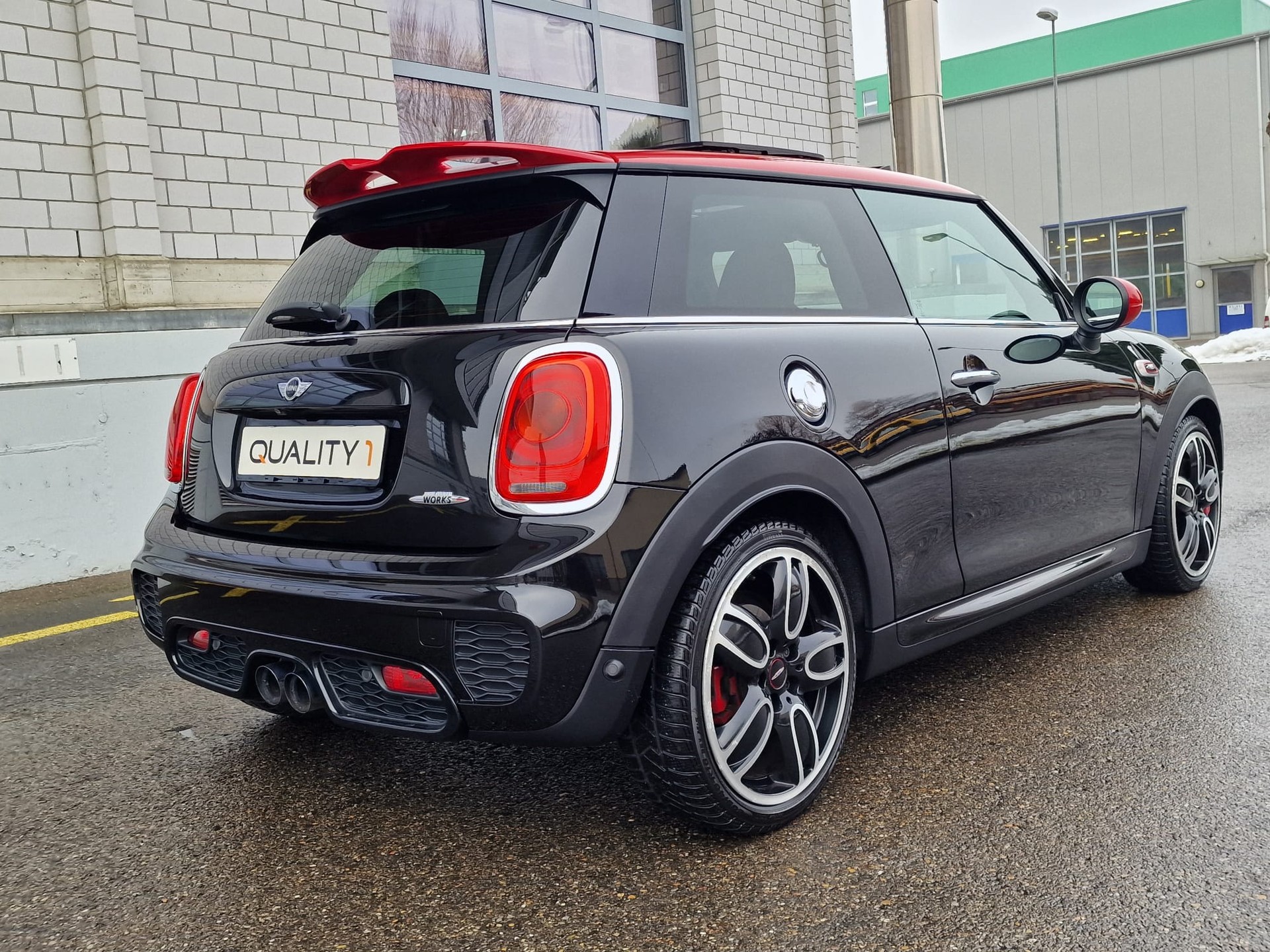 MINI Cooper John Cooper Works-image-5