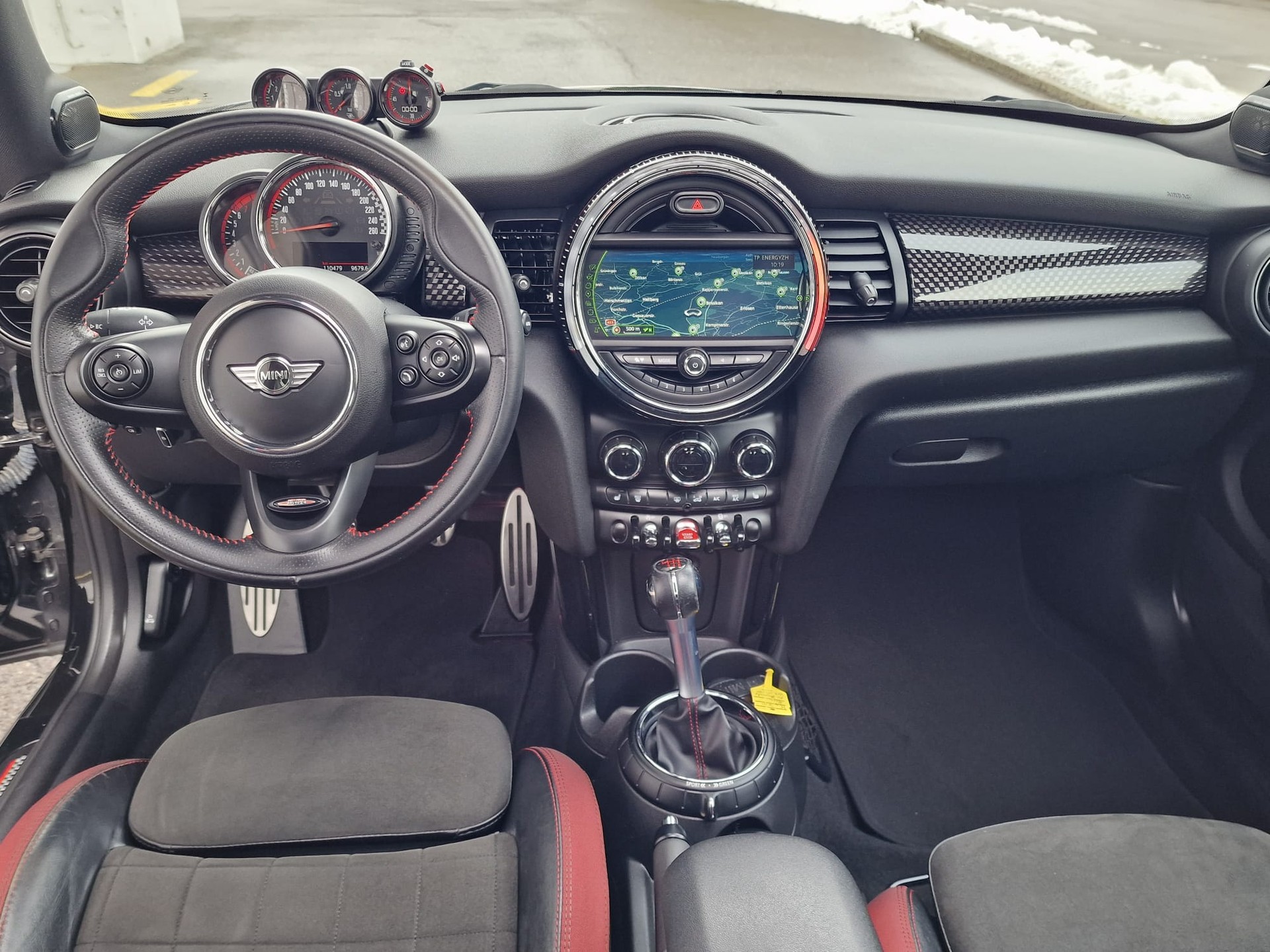 MINI Cooper John Cooper Works-image-9
