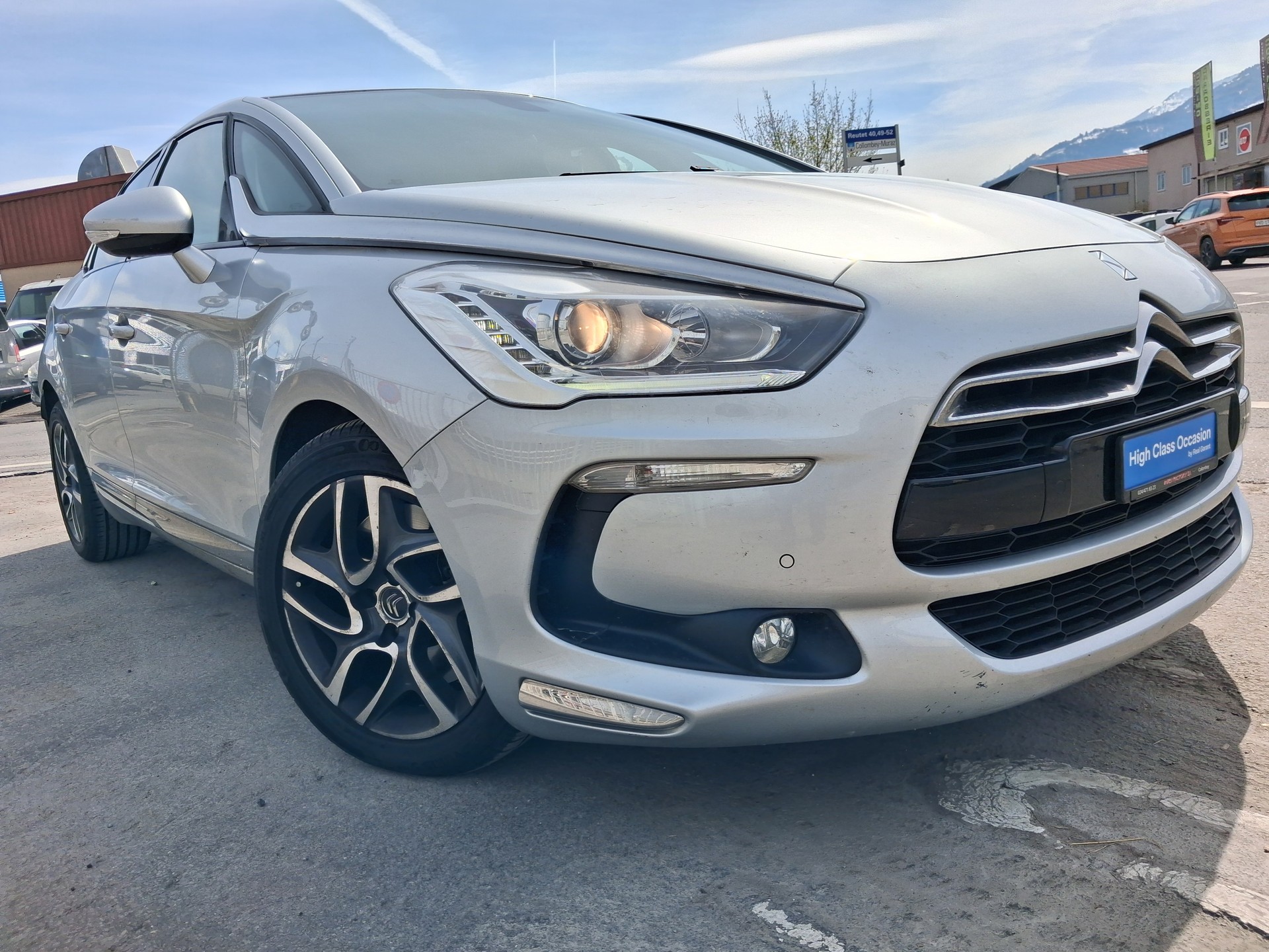 DS AUTOMOBILES DS5 2.0 HDi Chic Automatic-image-1