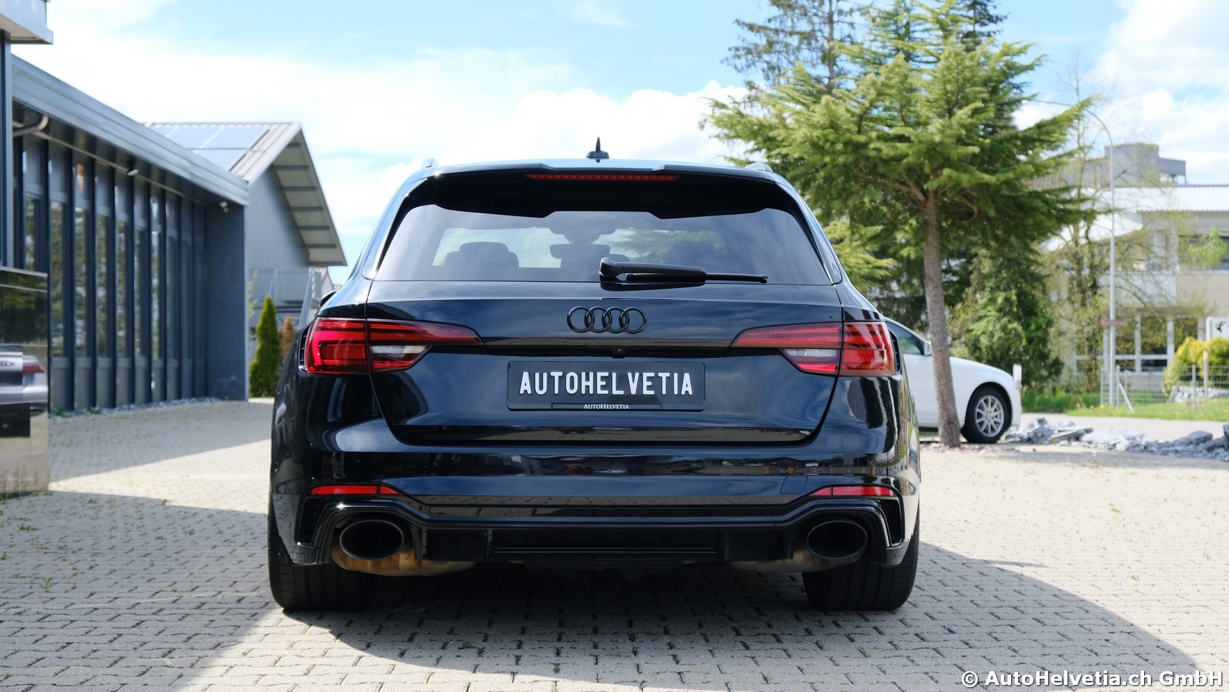 AUDI RS4 Avant 2.9 TFSI quattro tiptronic-image-8